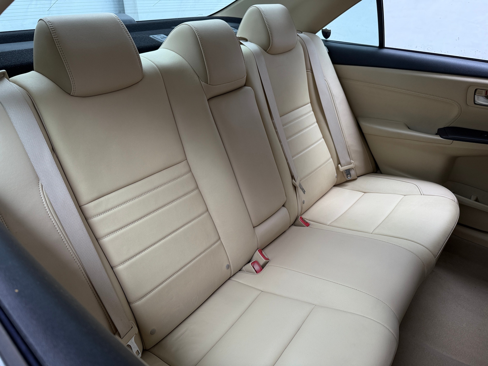 Thumbnail: 2015 Toyota Camry - 6