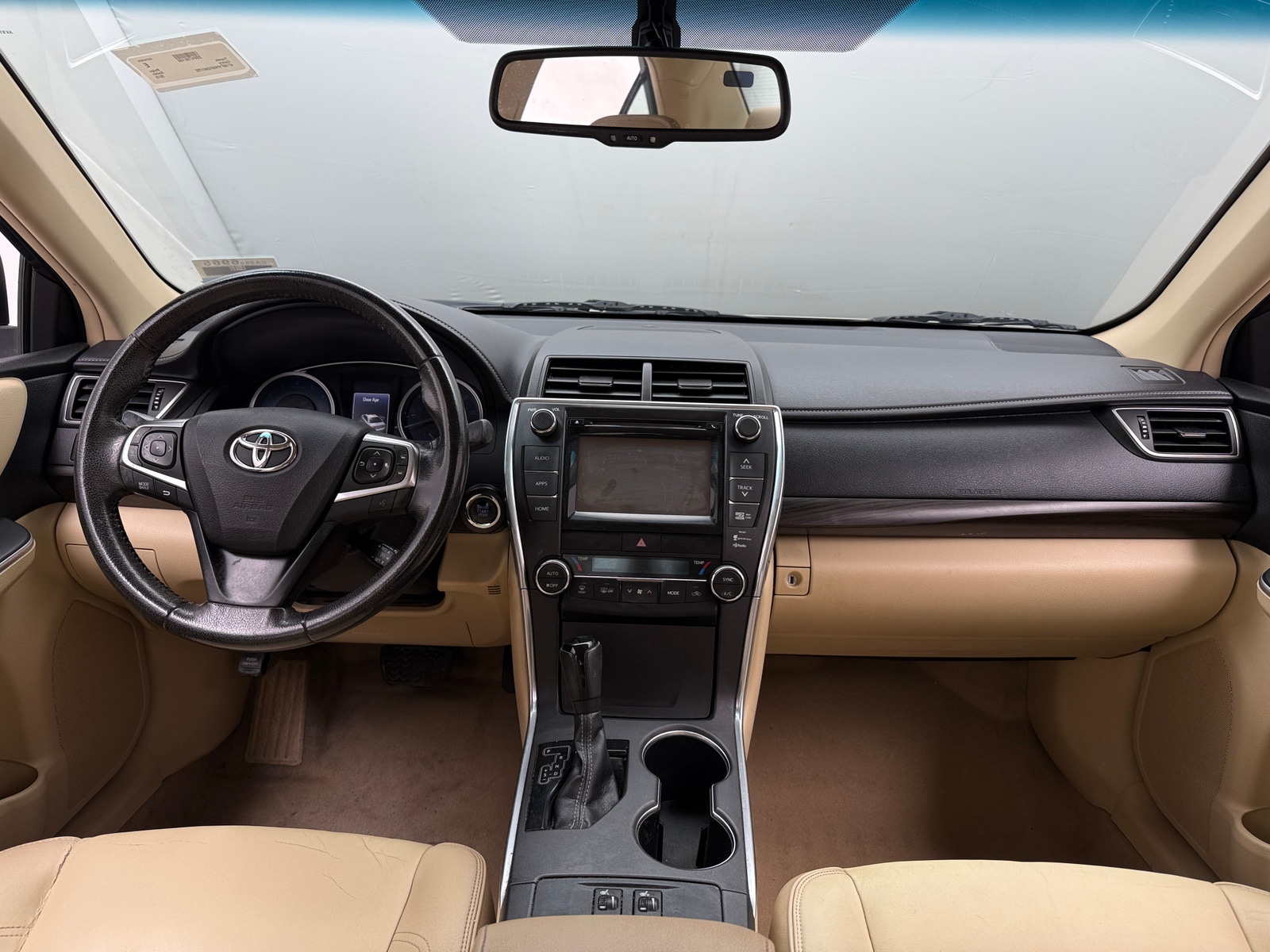 Thumbnail: 2015 Toyota Camry - 3