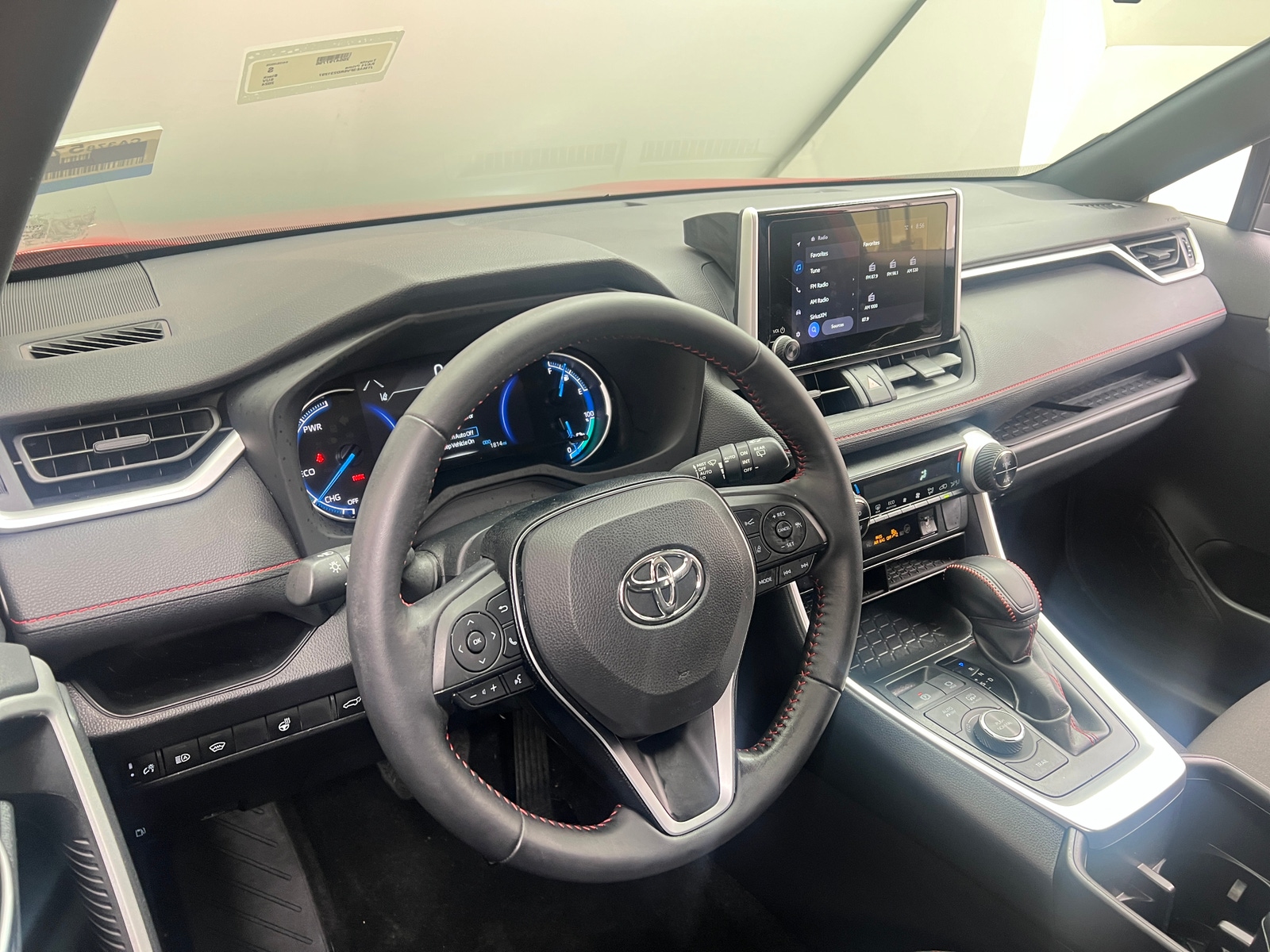 Thumbnail: 2024 Toyota RAV4 - 3