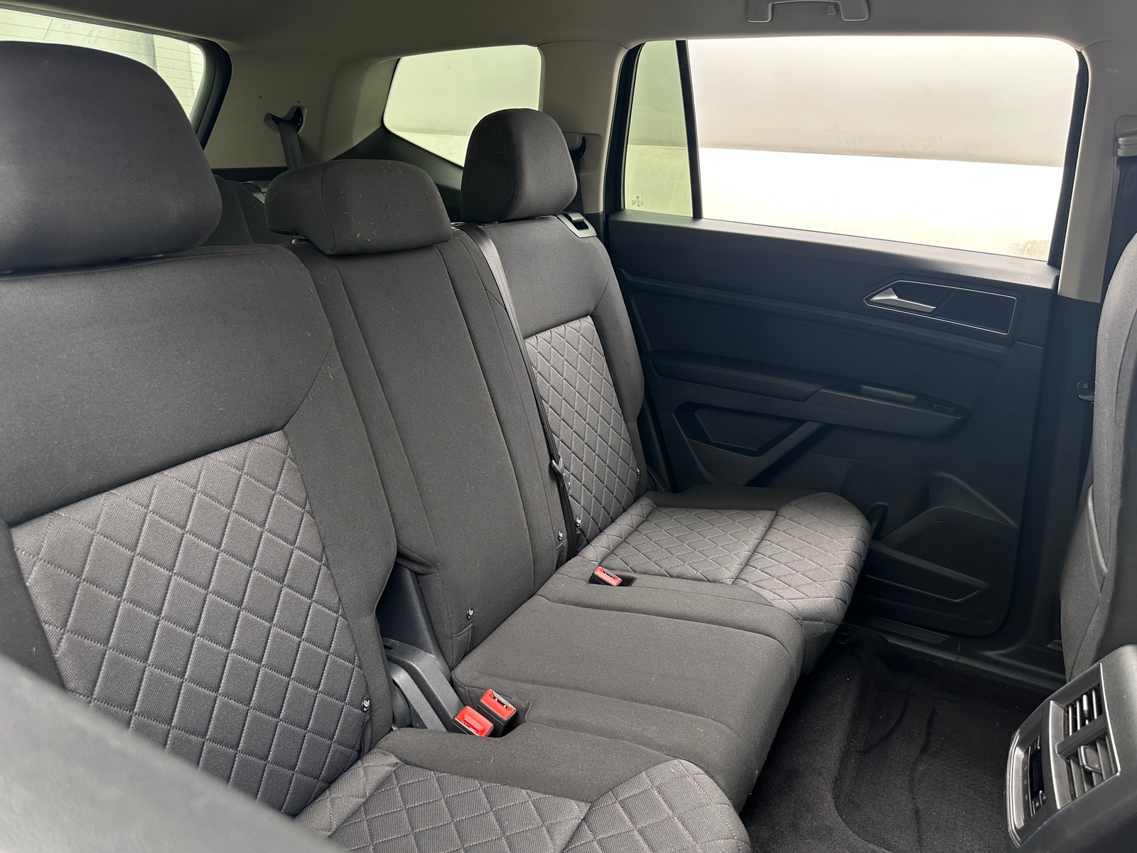 Thumbnail: 2018 Volkswagen Atlas - 6