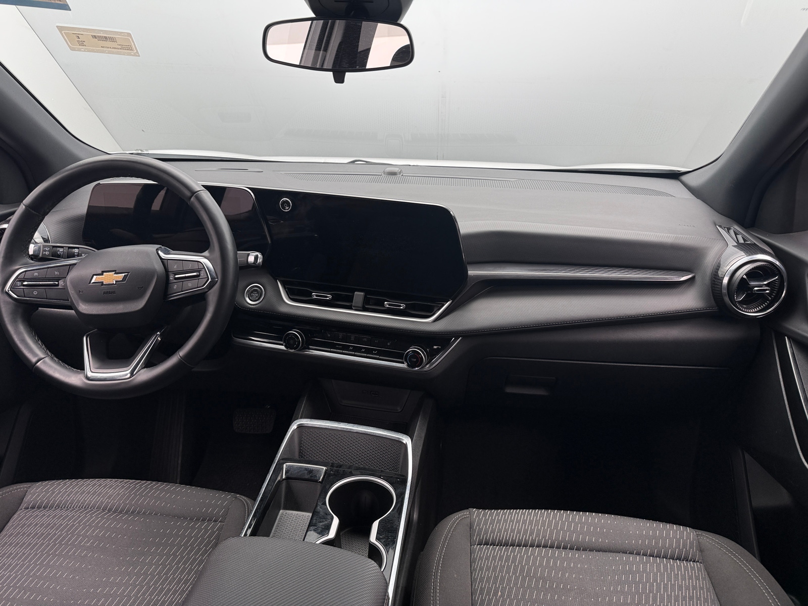 Thumbnail: 2025 Chevrolet Equinox - 3