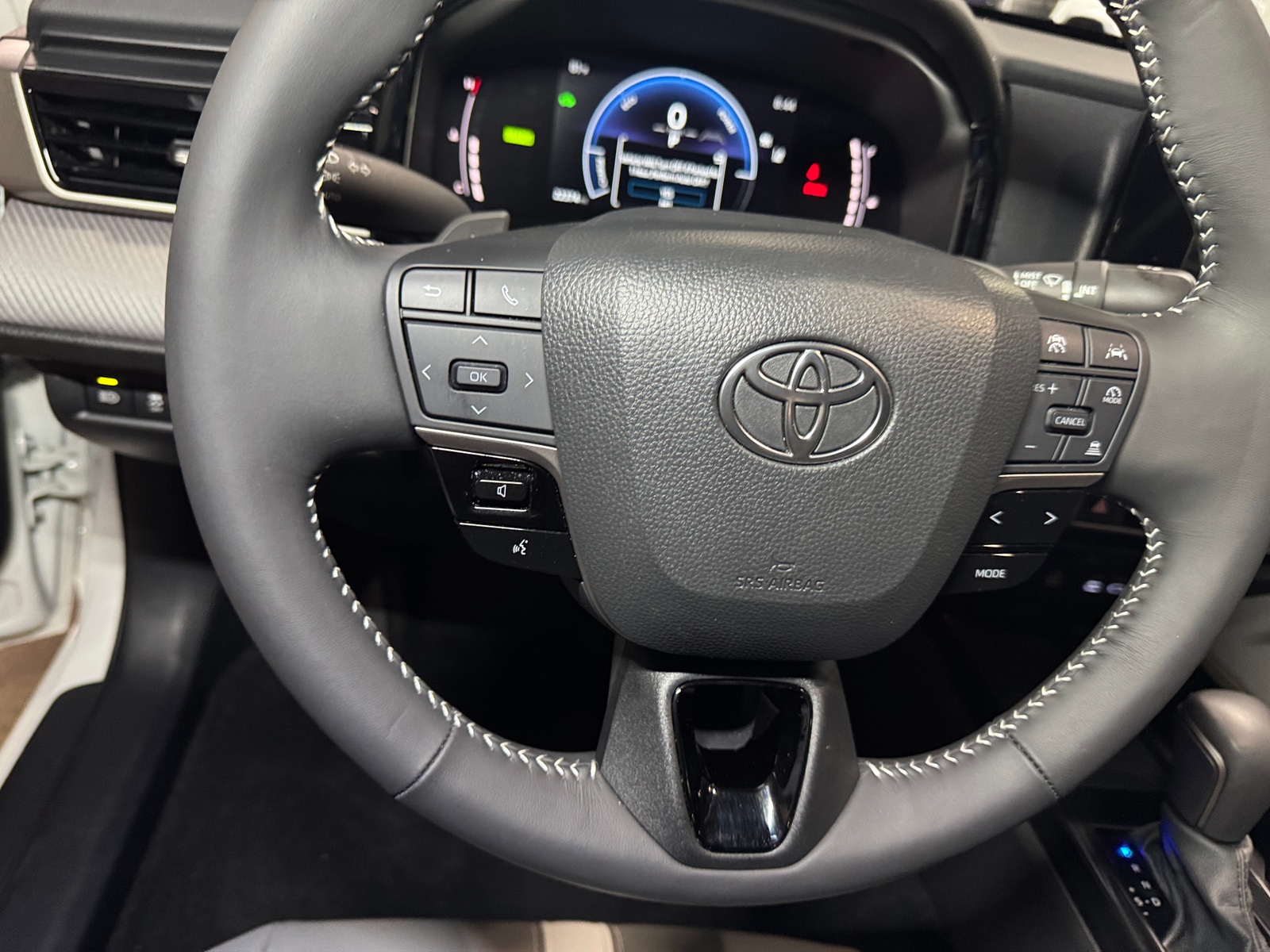 Thumbnail: 2025 Toyota Camry - 5