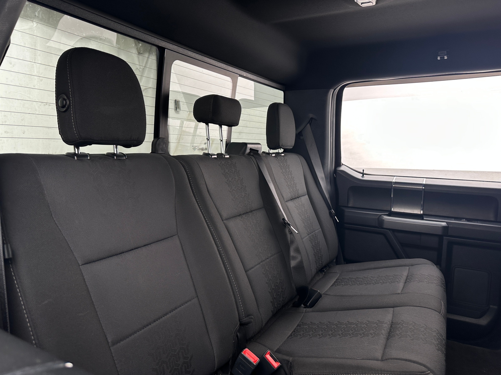 Thumbnail: 2019 Ford Econoline - 6