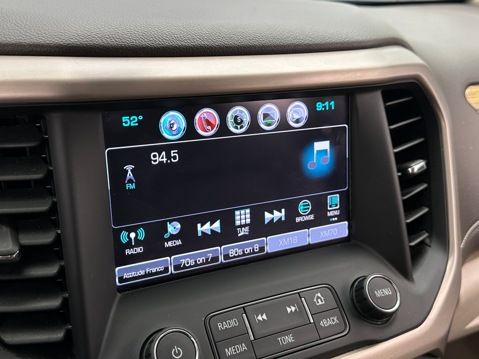 Thumbnail: 2017 GMC Acadia - 3