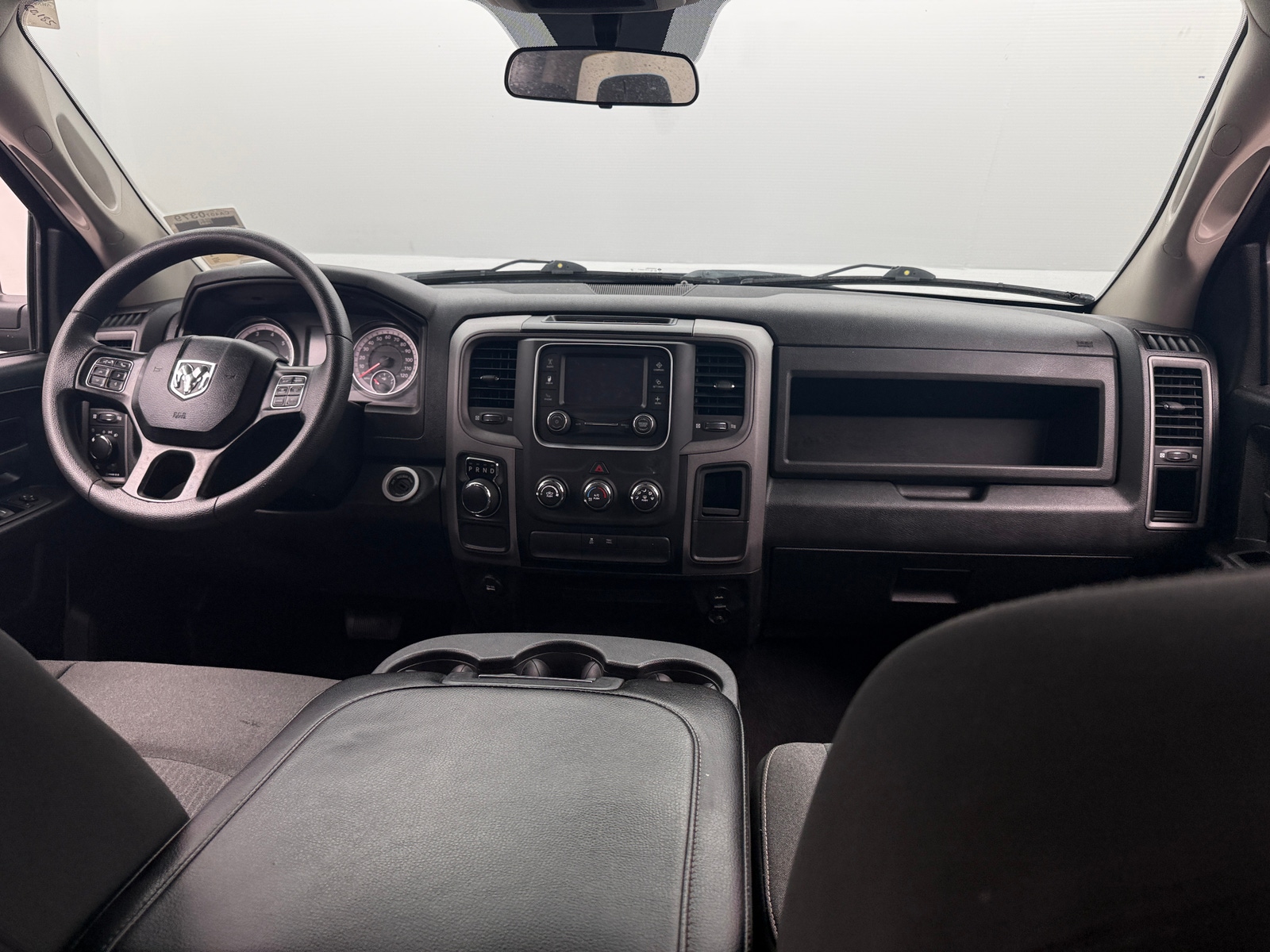 Thumbnail: 2022 RAM 1500 Classic - 3