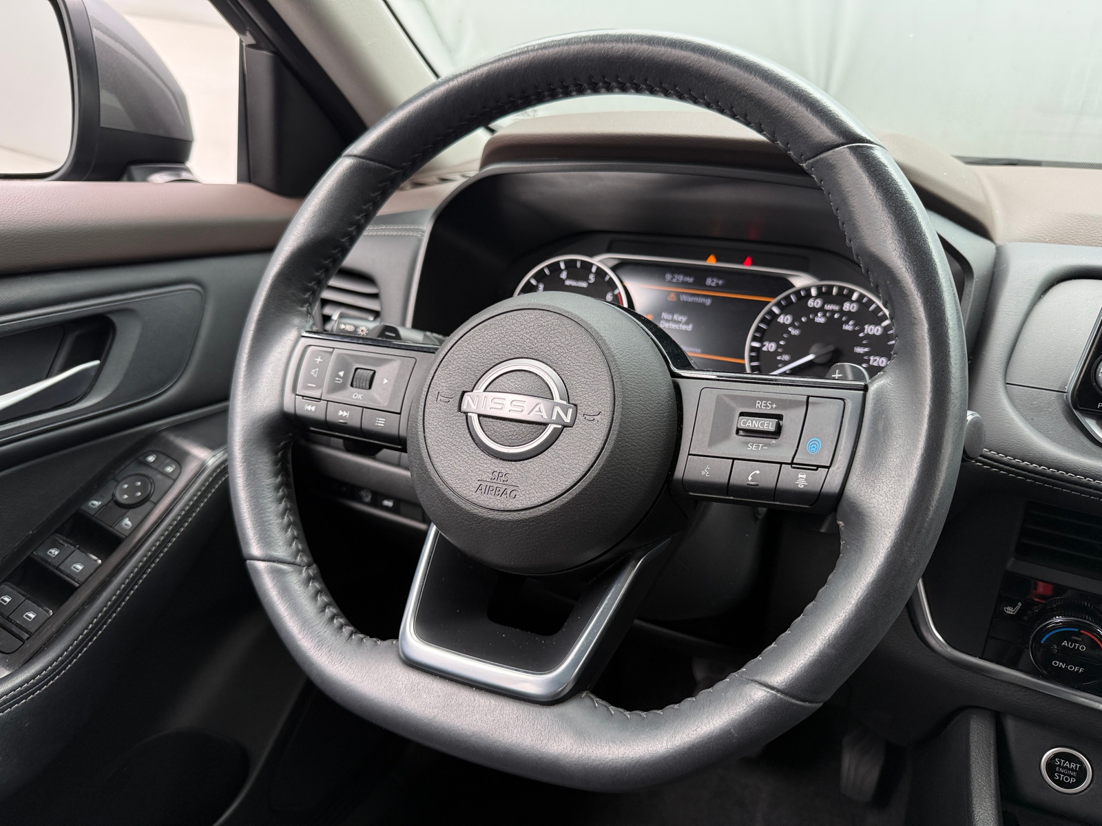 Thumbnail: 2023 Nissan Rogue - 5