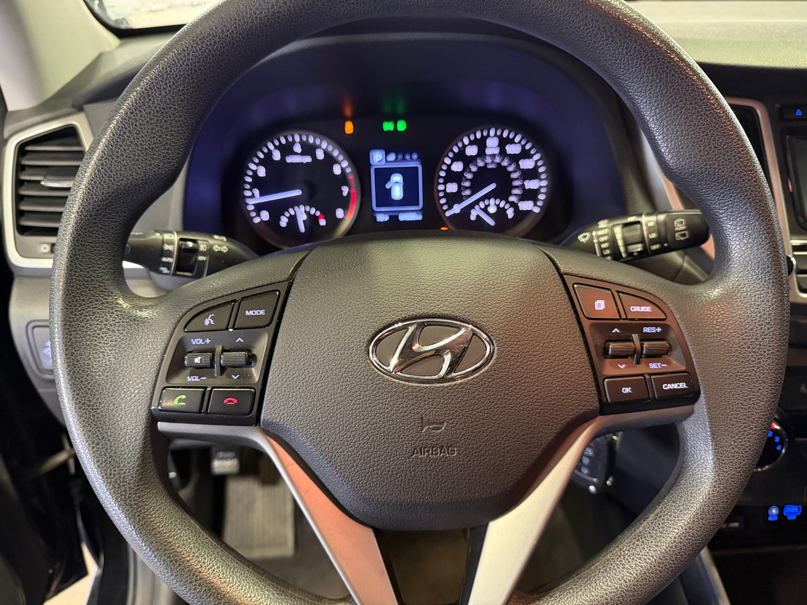 Thumbnail: 2016 Hyundai Tucson - 5