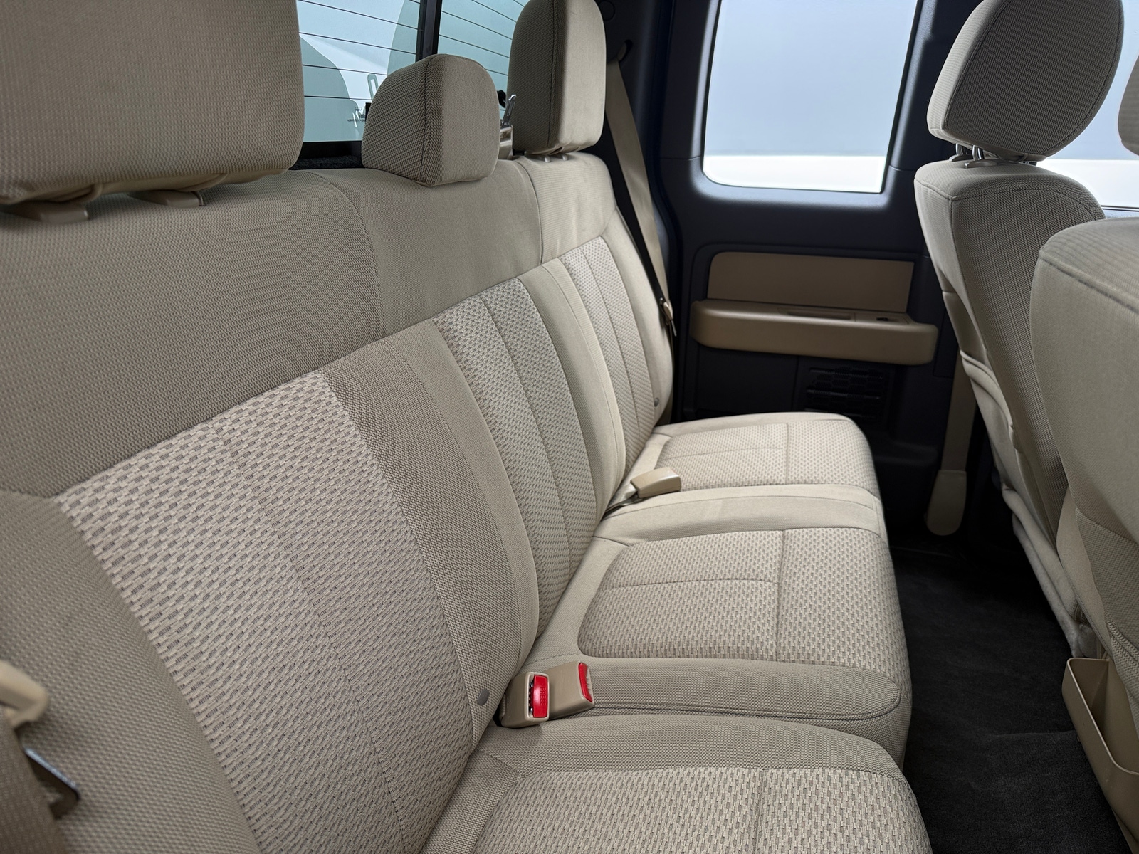 Thumbnail: 2014 Ford Econoline - 6