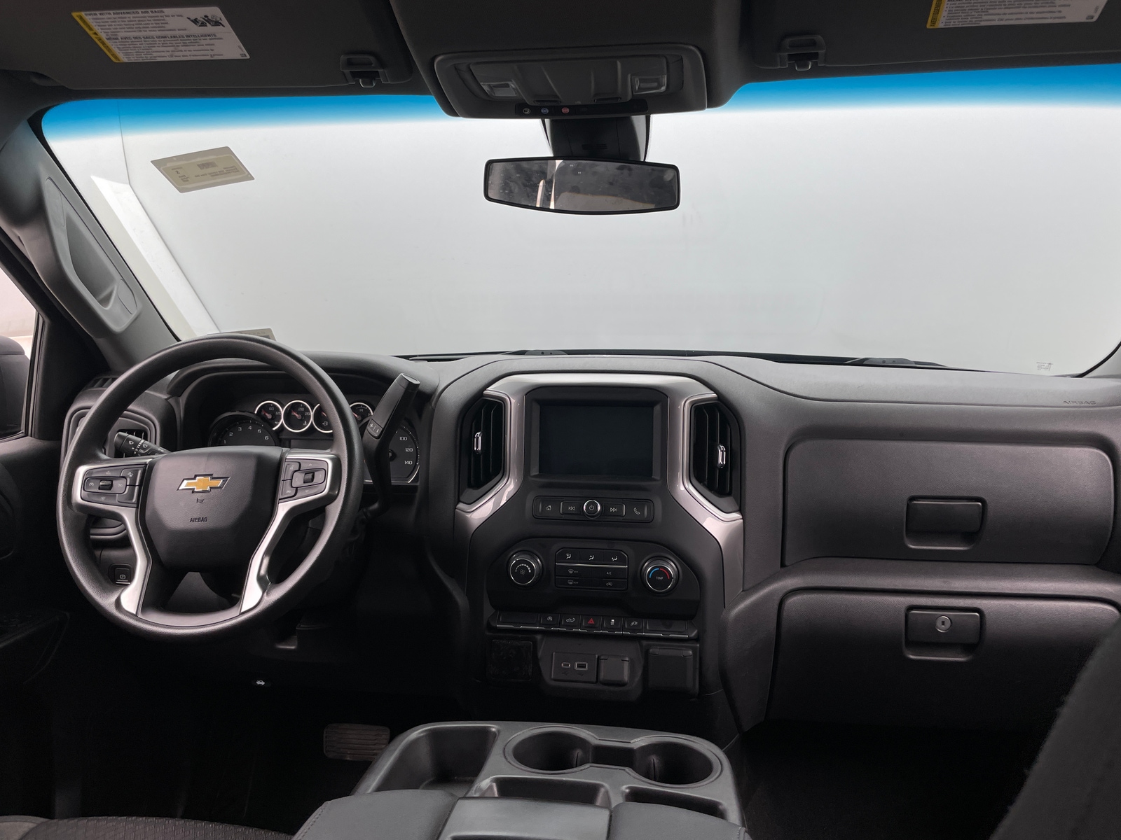 Thumbnail: 2022 Chevrolet Silverado 1500 - 3