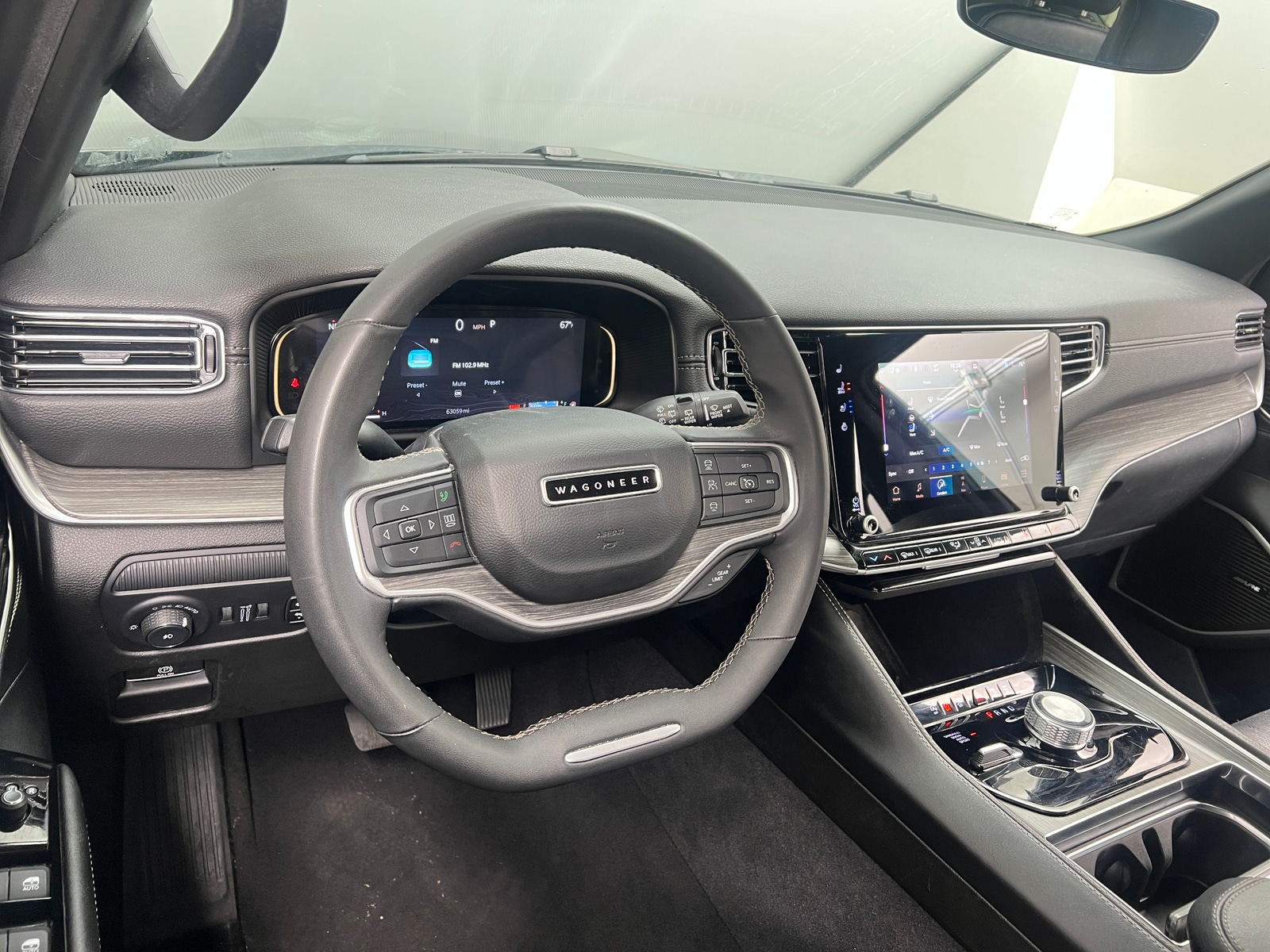 Thumbnail: 2024 Jeep Wagoneer - 2