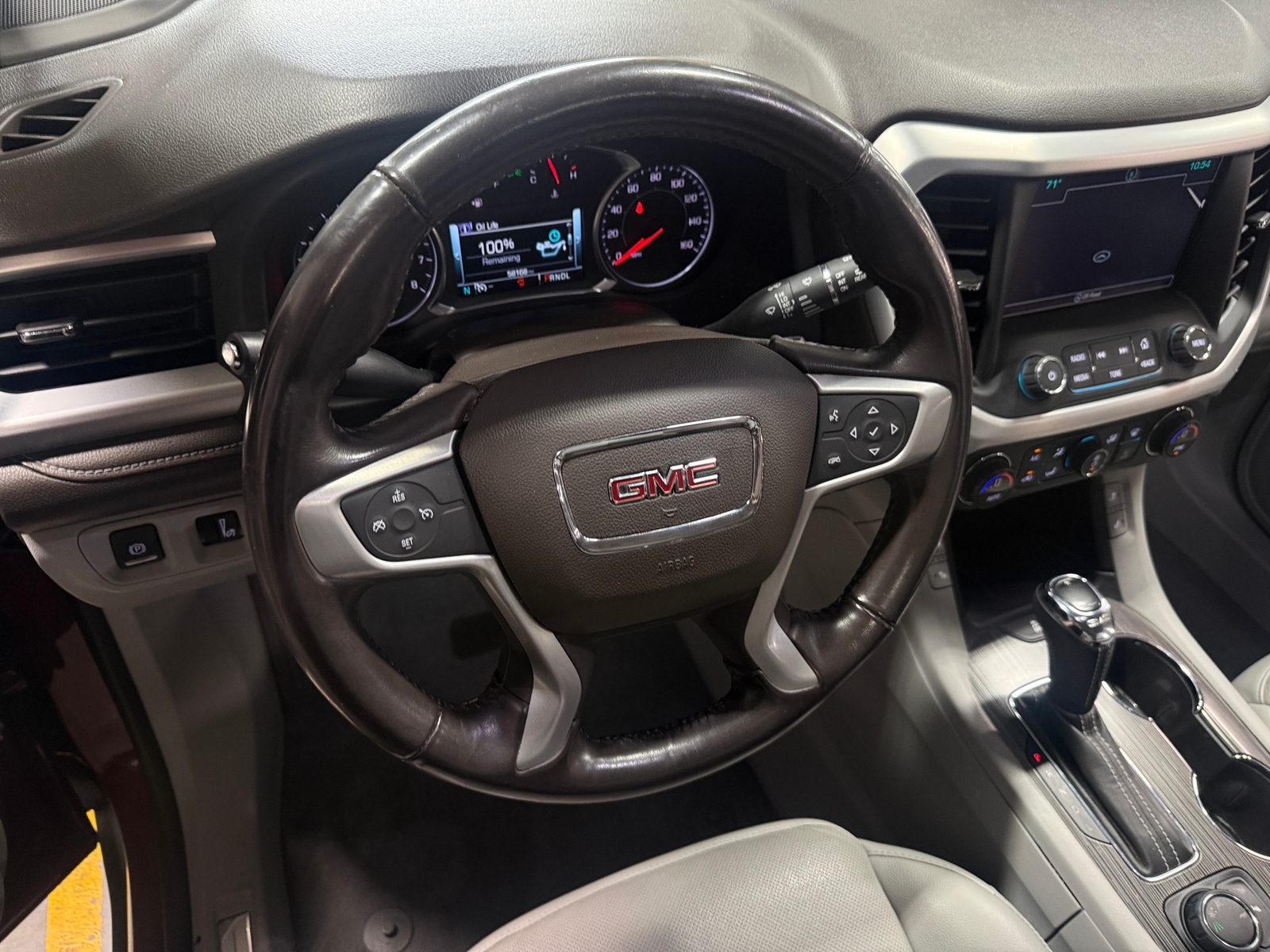 Thumbnail: 2017 GMC Acadia - 4