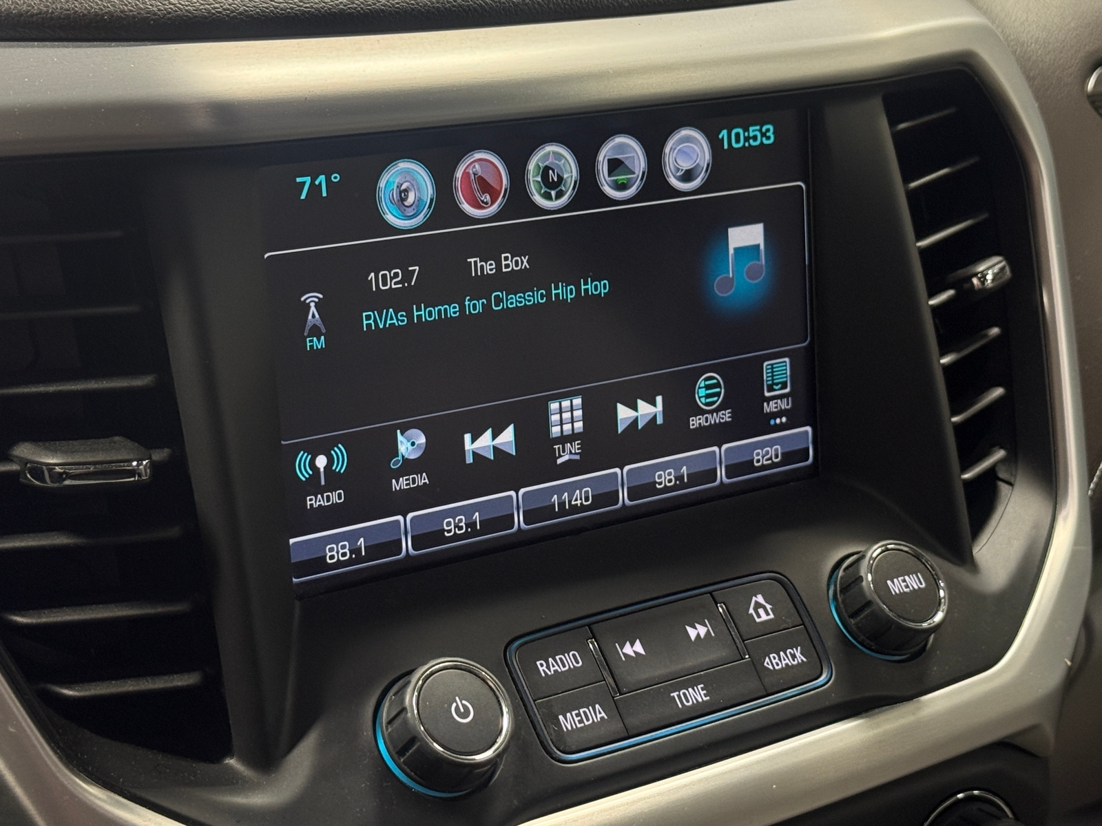 Thumbnail: 2017 GMC Acadia - 3