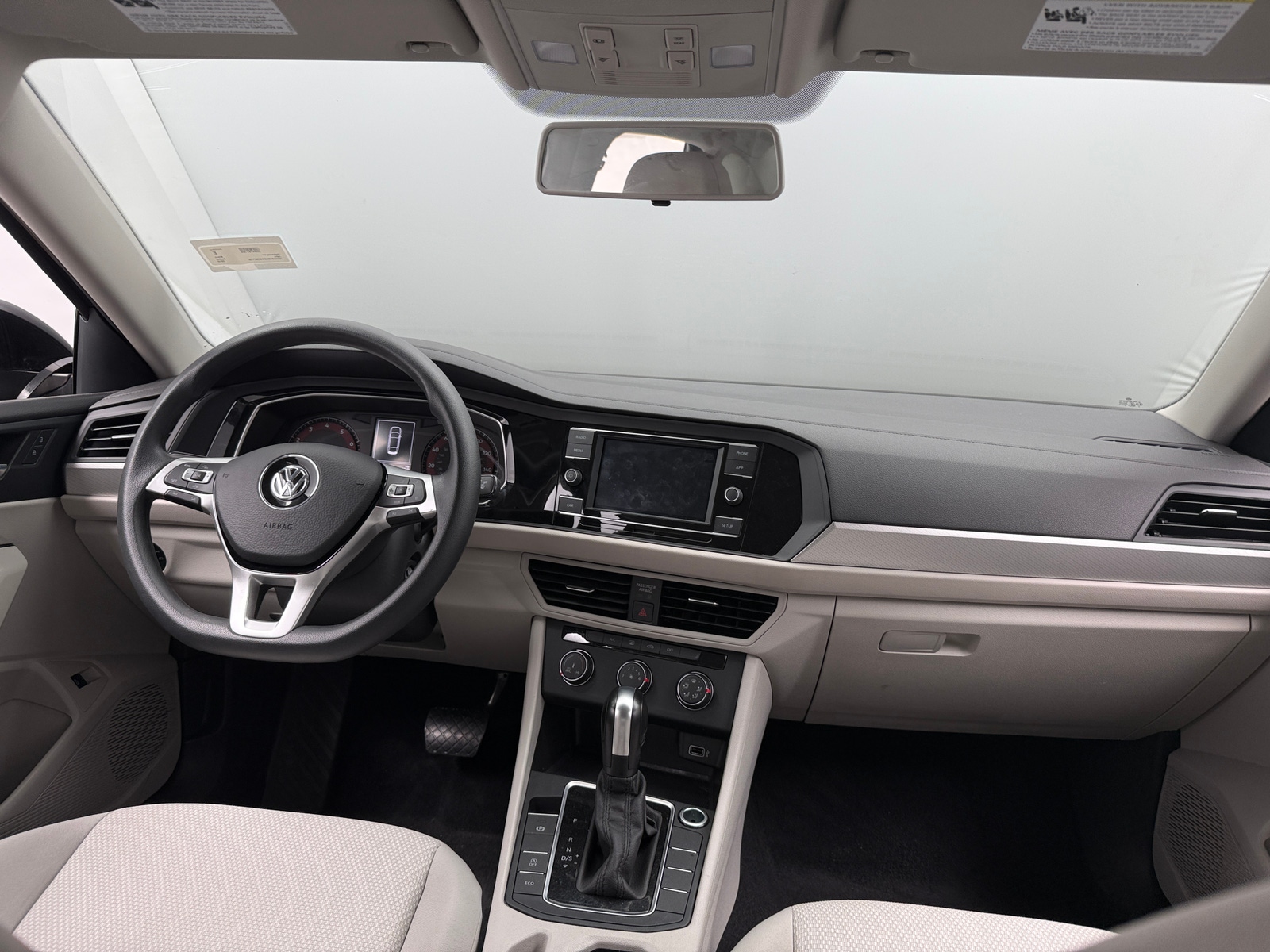 Thumbnail: 2019 Volkswagen Jetta - 3
