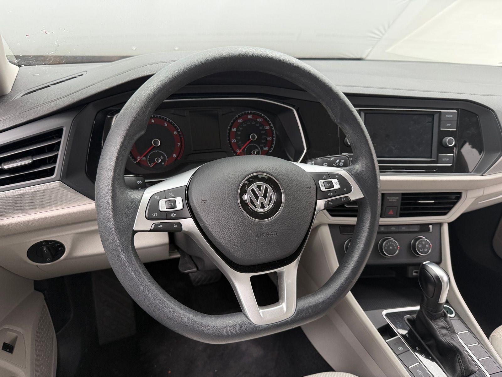 Thumbnail: 2019 Volkswagen Jetta - 5