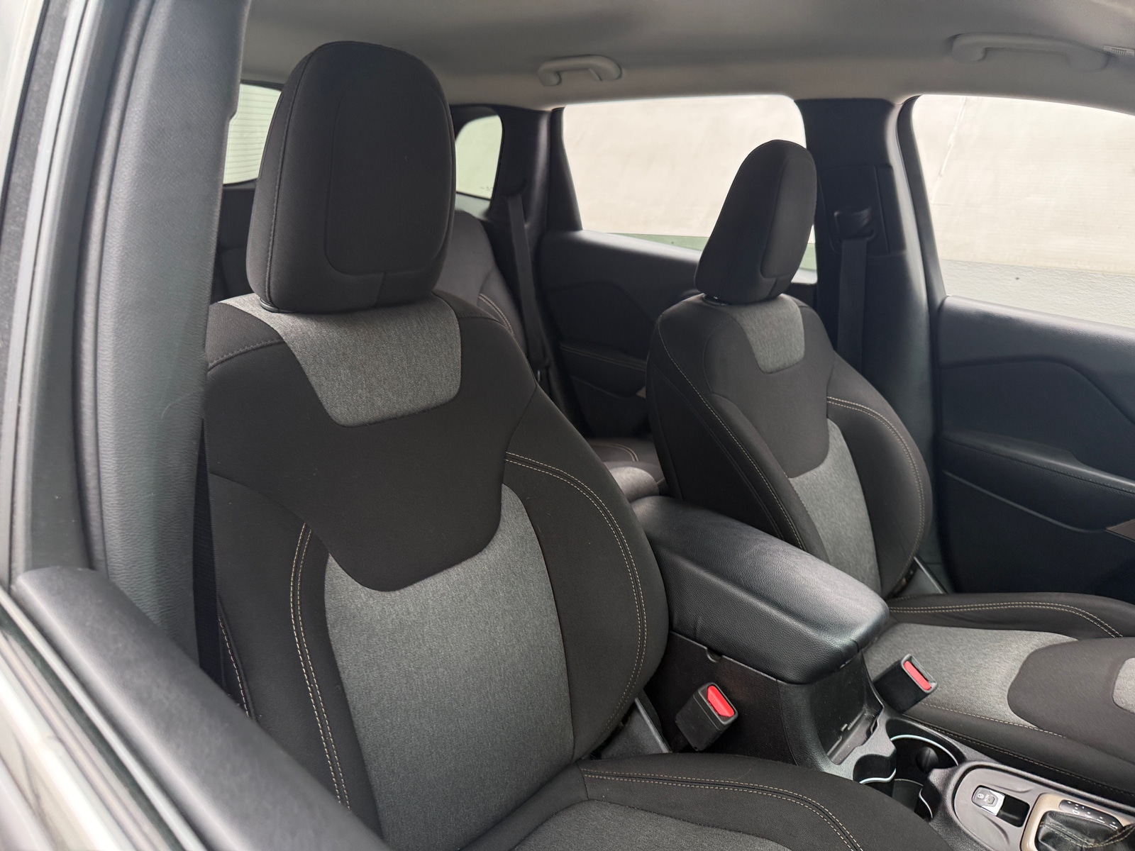 Thumbnail: 2018 Jeep Cherokee - 2