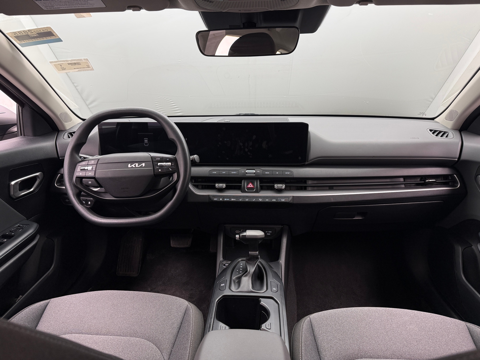 Thumbnail: 2025 Kia K4 - 3