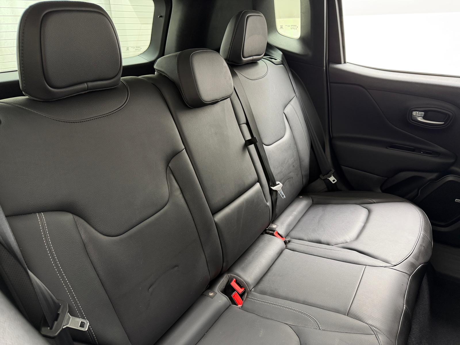 Thumbnail: 2021 Jeep Renegade - 5