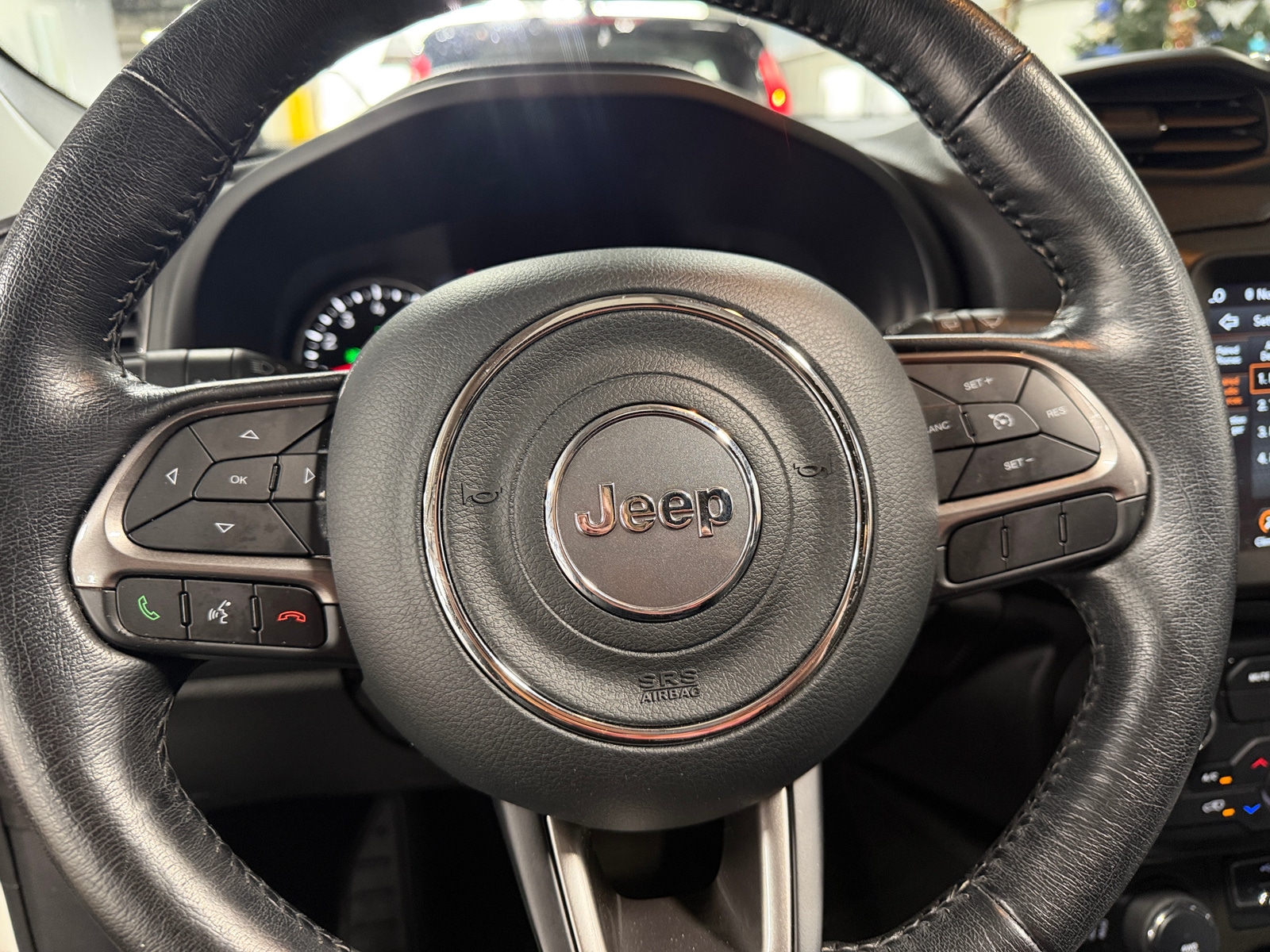 Thumbnail: 2021 Jeep Renegade - 4