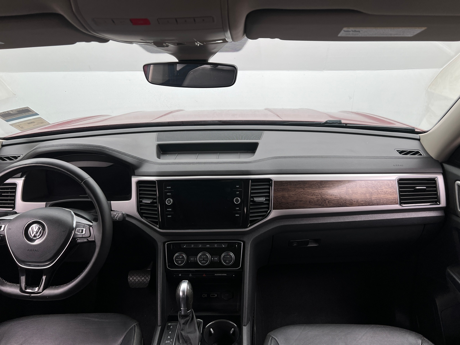 Thumbnail: 2019 Volkswagen Atlas - 2