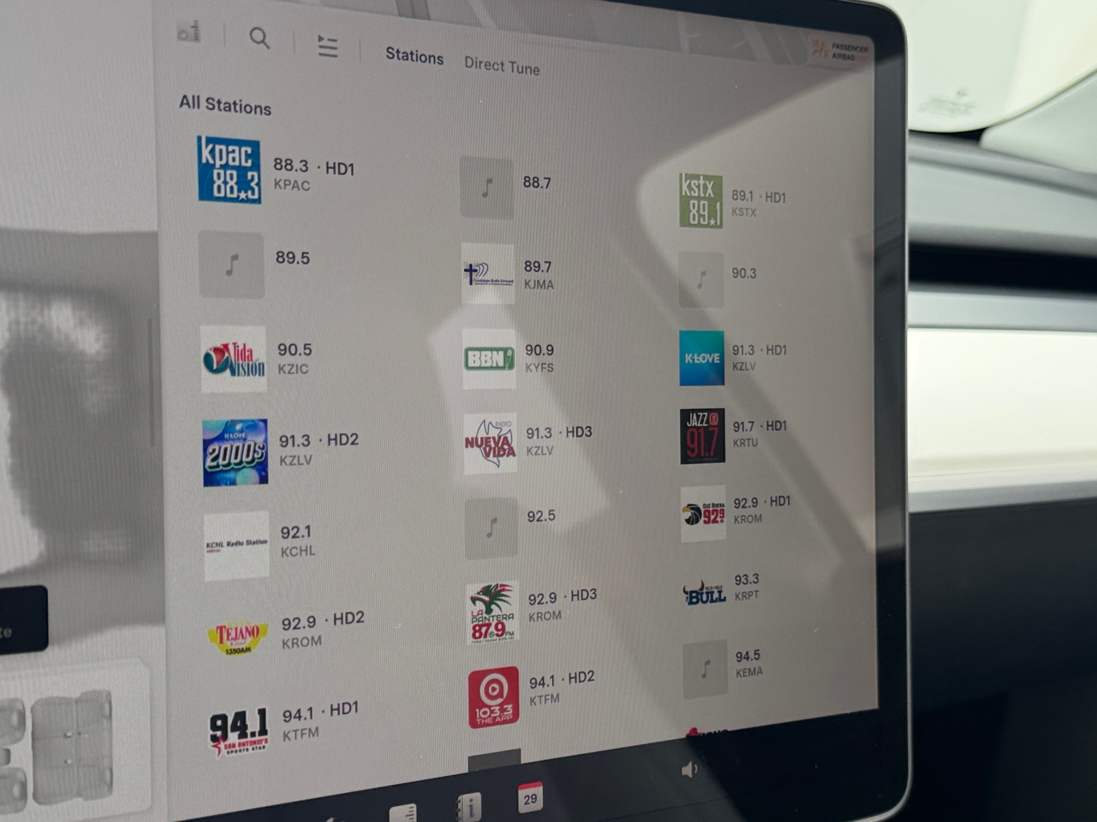 Thumbnail: 2023 Tesla Model Y - 3
