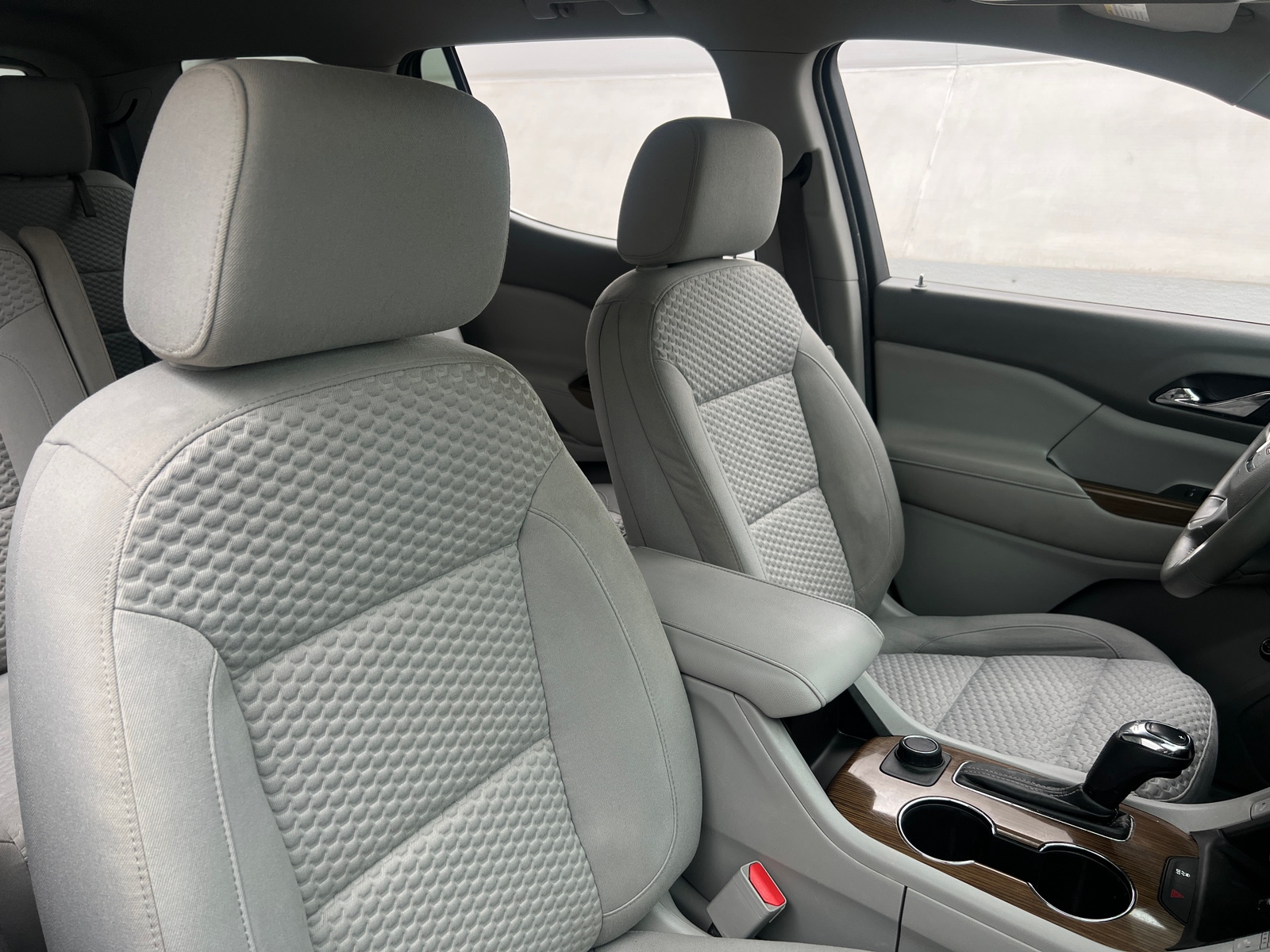 Thumbnail: 2018 GMC Acadia - 2