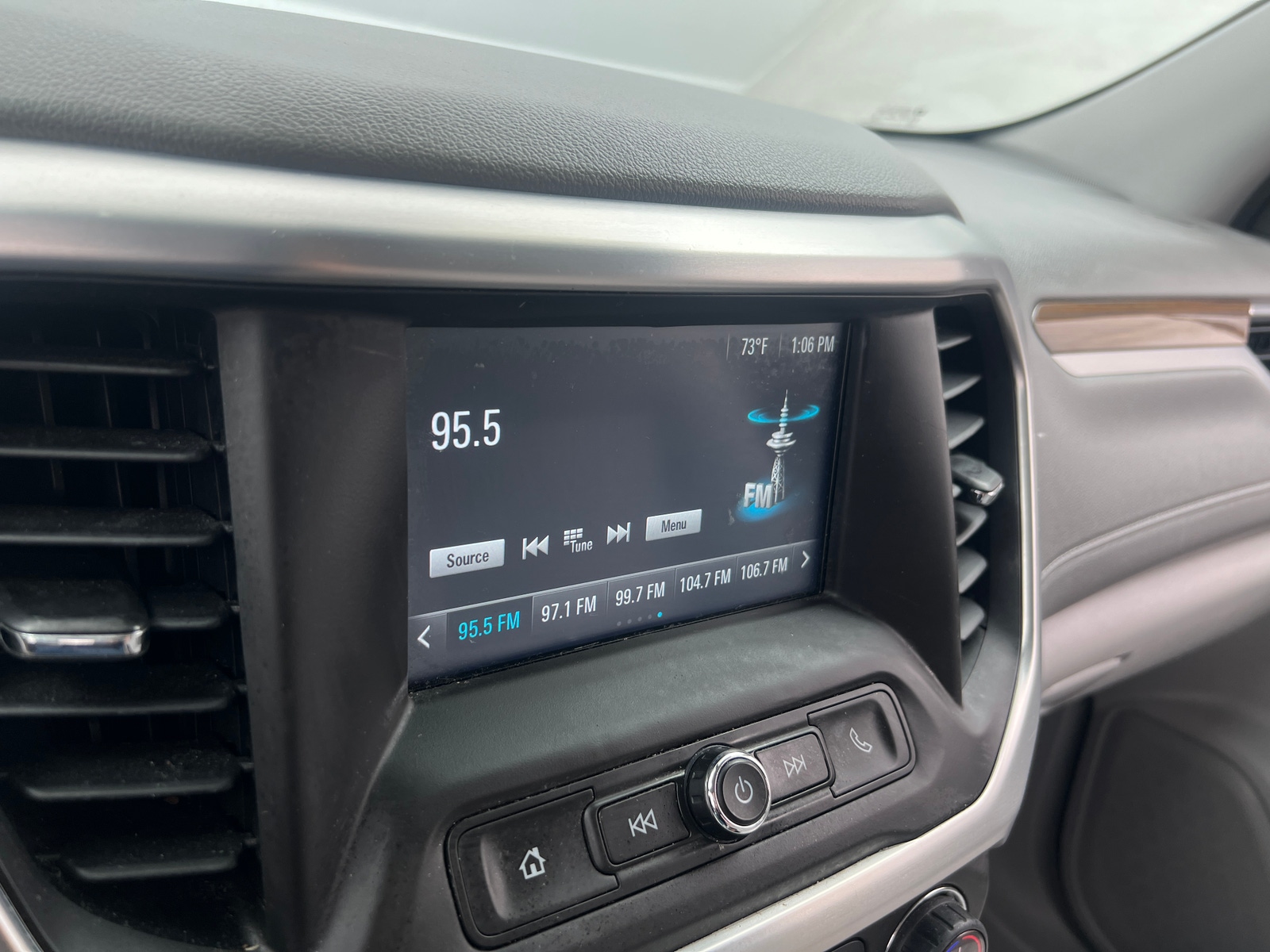 Thumbnail: 2018 GMC Acadia - 4