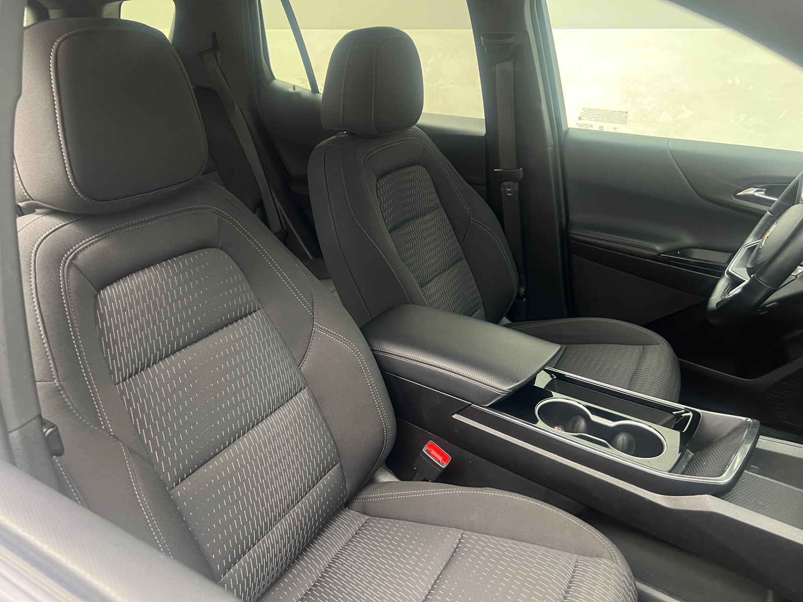 Thumbnail: 2025 Chevrolet Equinox - 2