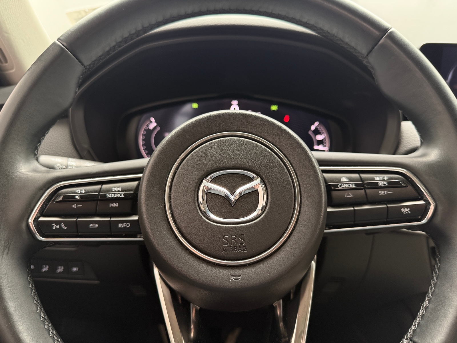 Thumbnail: 2024 Mazda CX-90 - 4