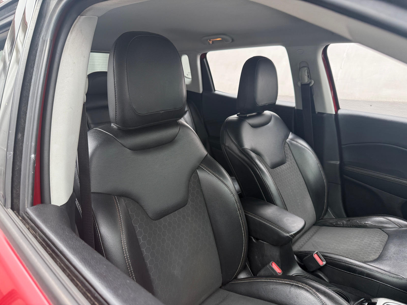 Thumbnail: 2018 Jeep Compass - 2