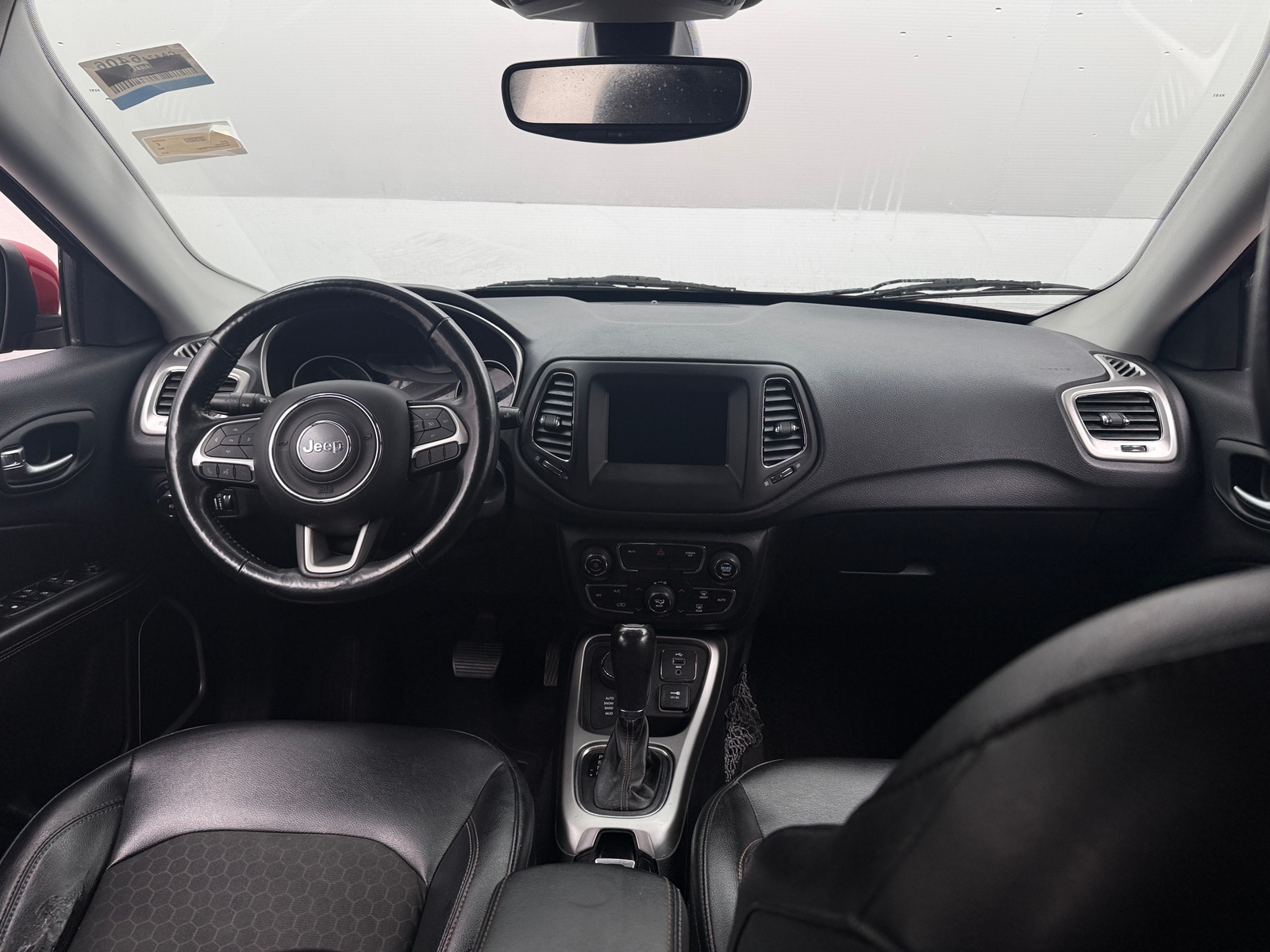 Thumbnail: 2018 Jeep Compass - 3