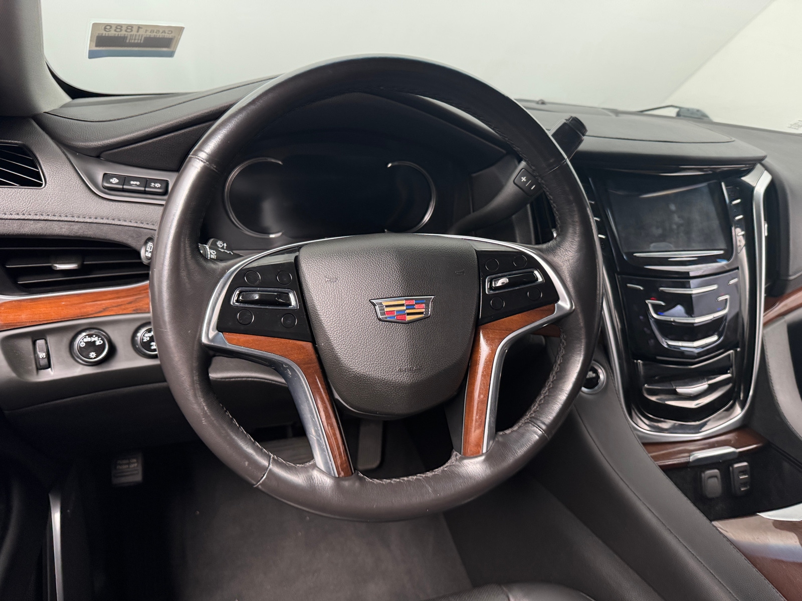 Thumbnail: 2019 Cadillac Escalade - 5