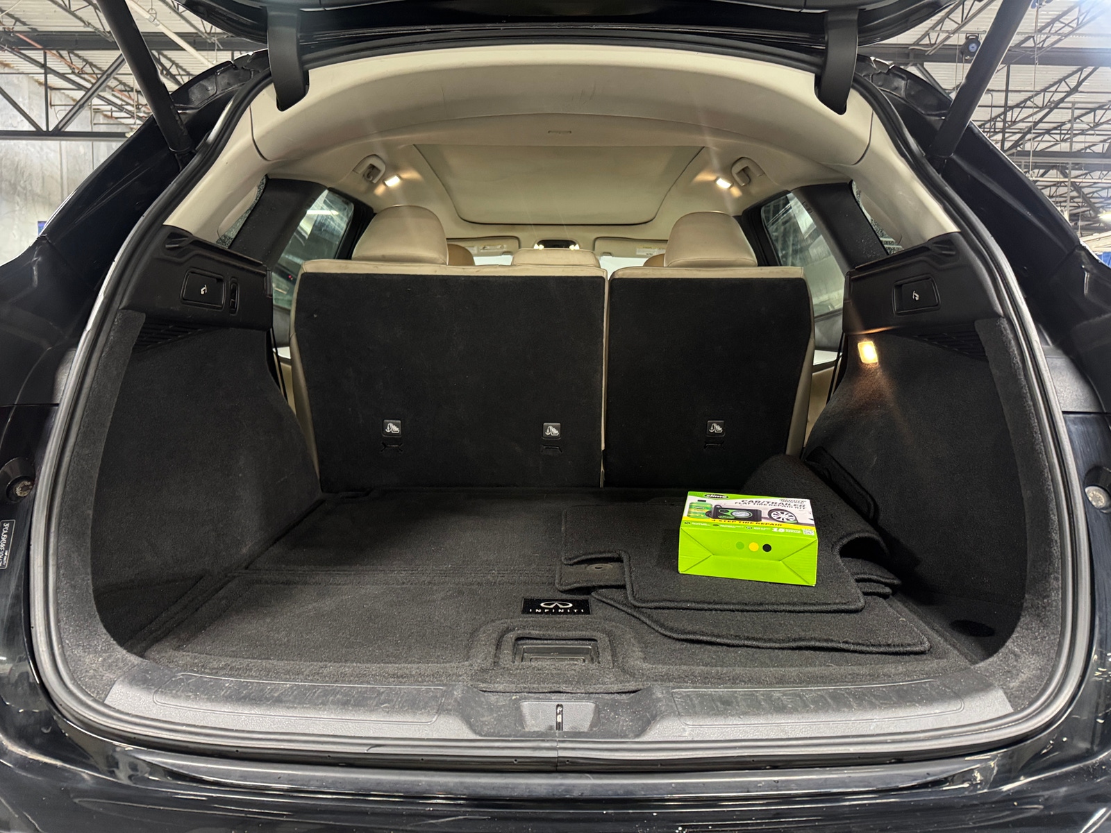 Thumbnail: 2019 INFINITI QX50 - 6