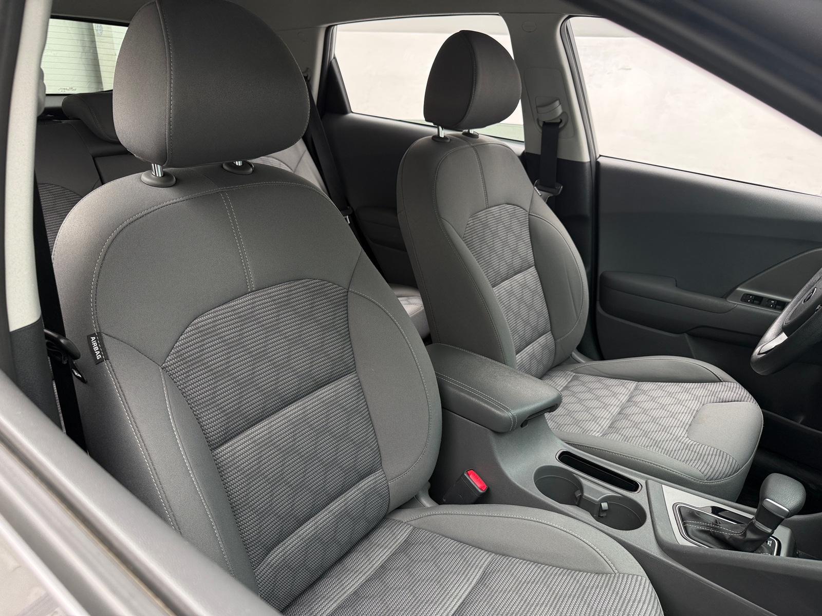 Thumbnail: 2018 Kia Niro - 2