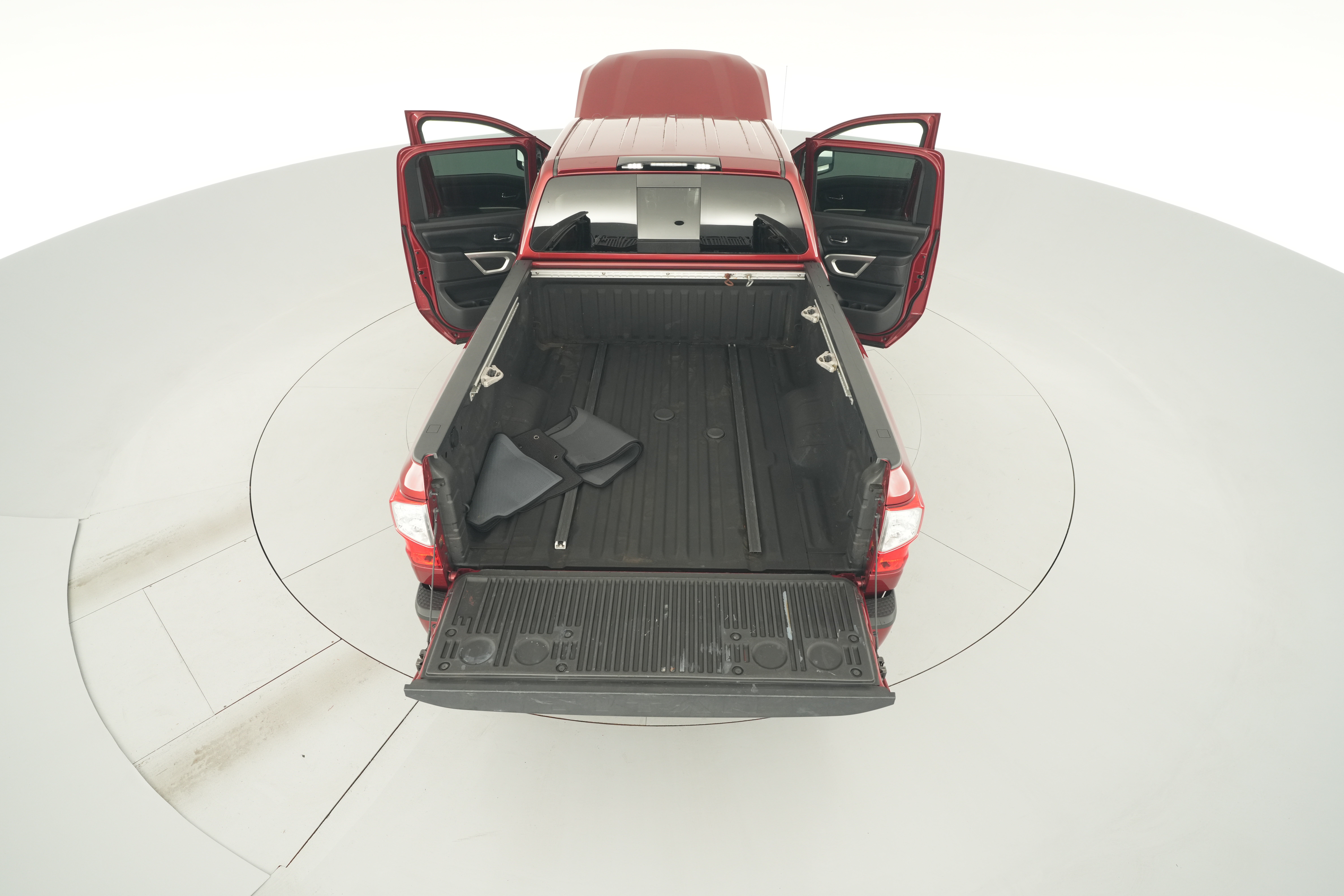2018 Nissan Titan XD SV - Photo 47