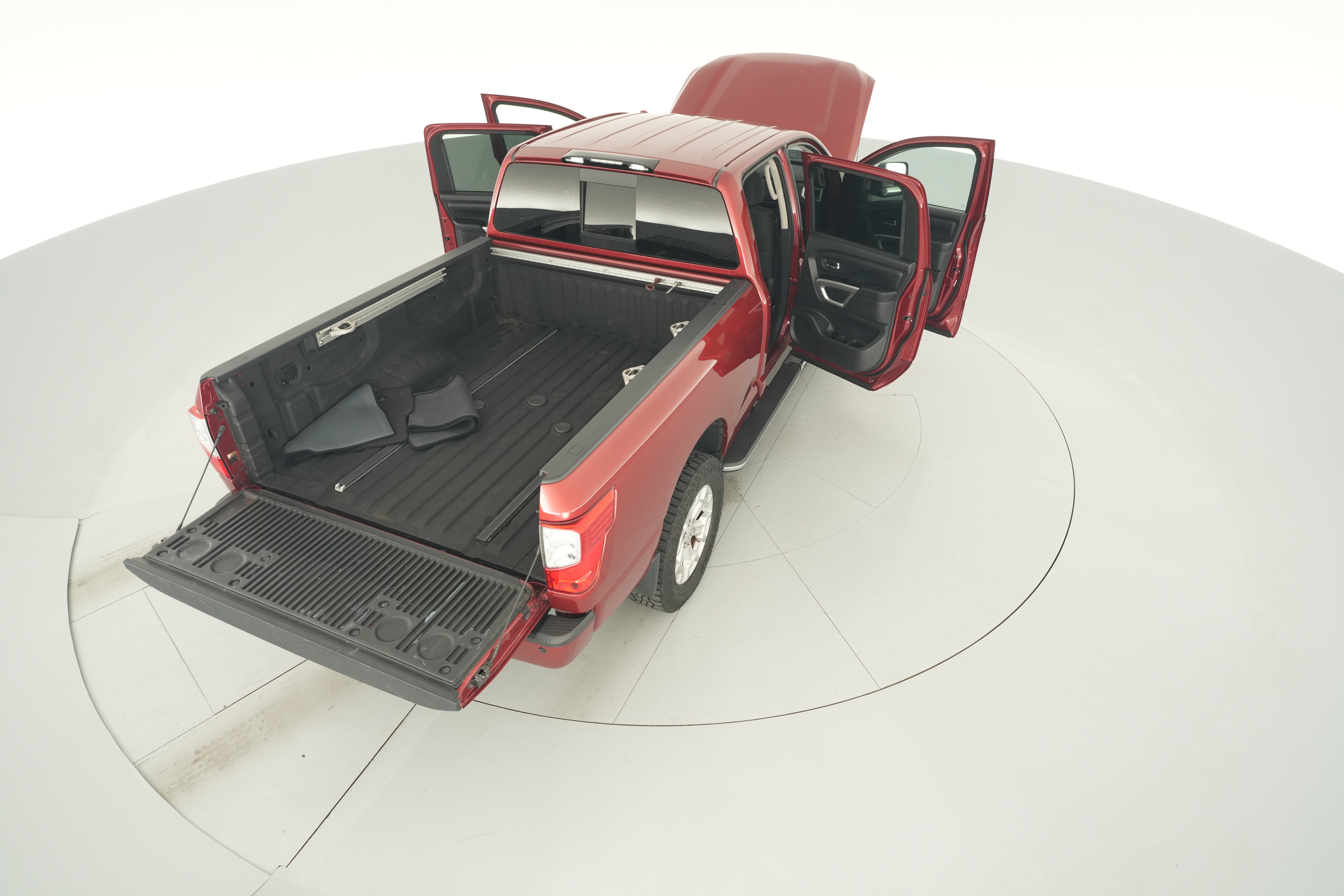 2018 Nissan Titan XD SV - Photo 48