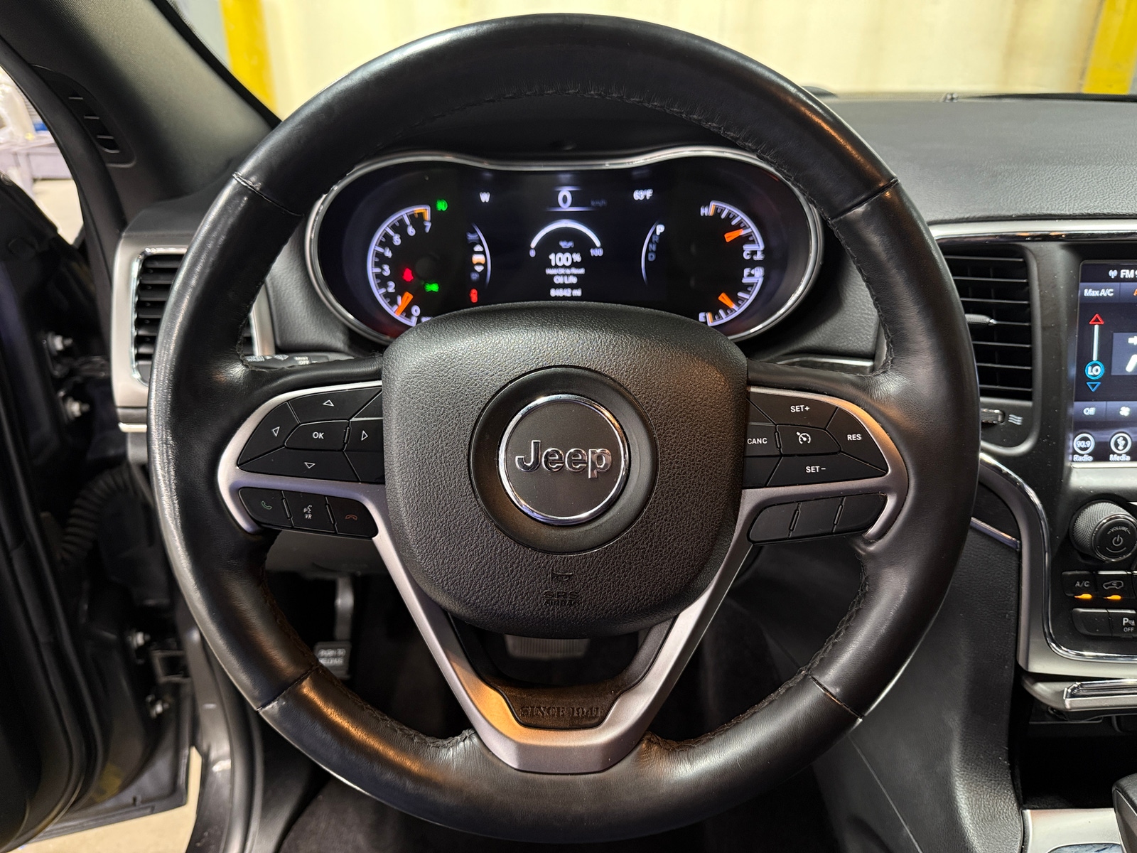 Thumbnail: 2018 Jeep Grand Cherokee - 4
