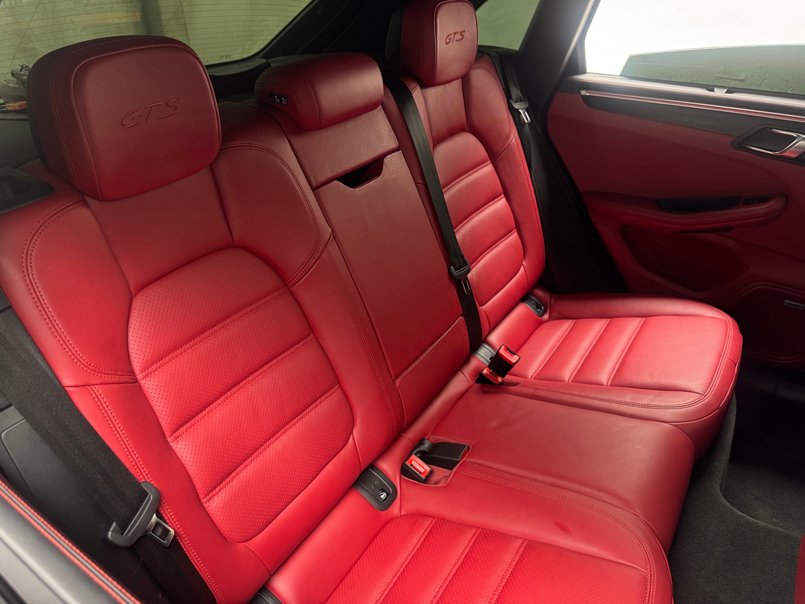 Thumbnail: 2018 Porsche Macan - 5