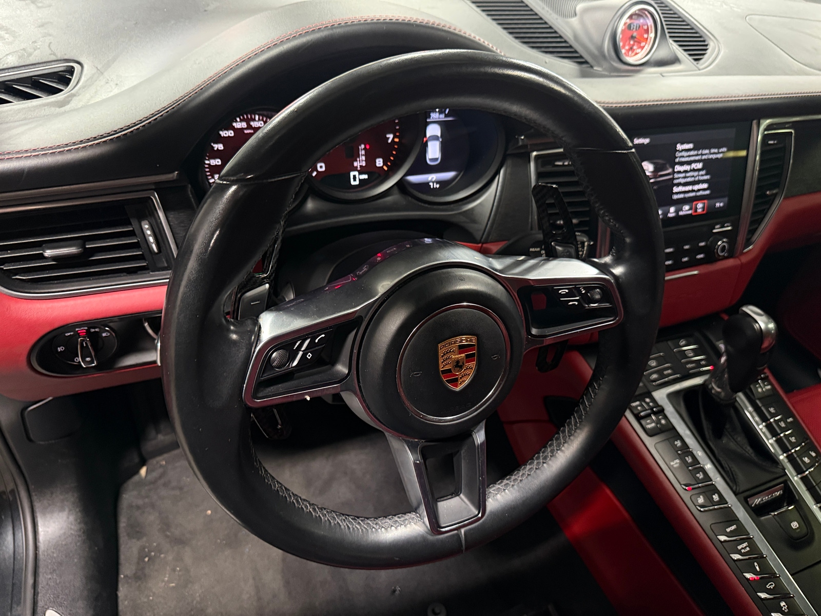 Thumbnail: 2018 Porsche Macan - 4