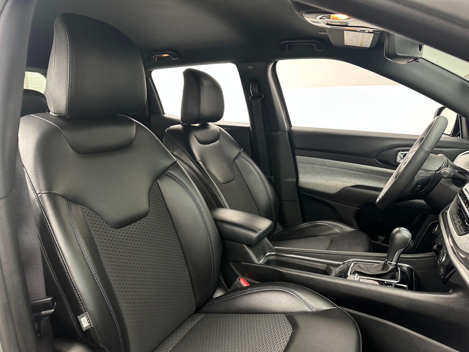 Thumbnail: 2023 Jeep Compass - 2