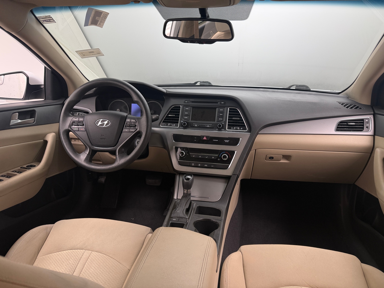 Thumbnail: 2015 Hyundai Sonata - 3