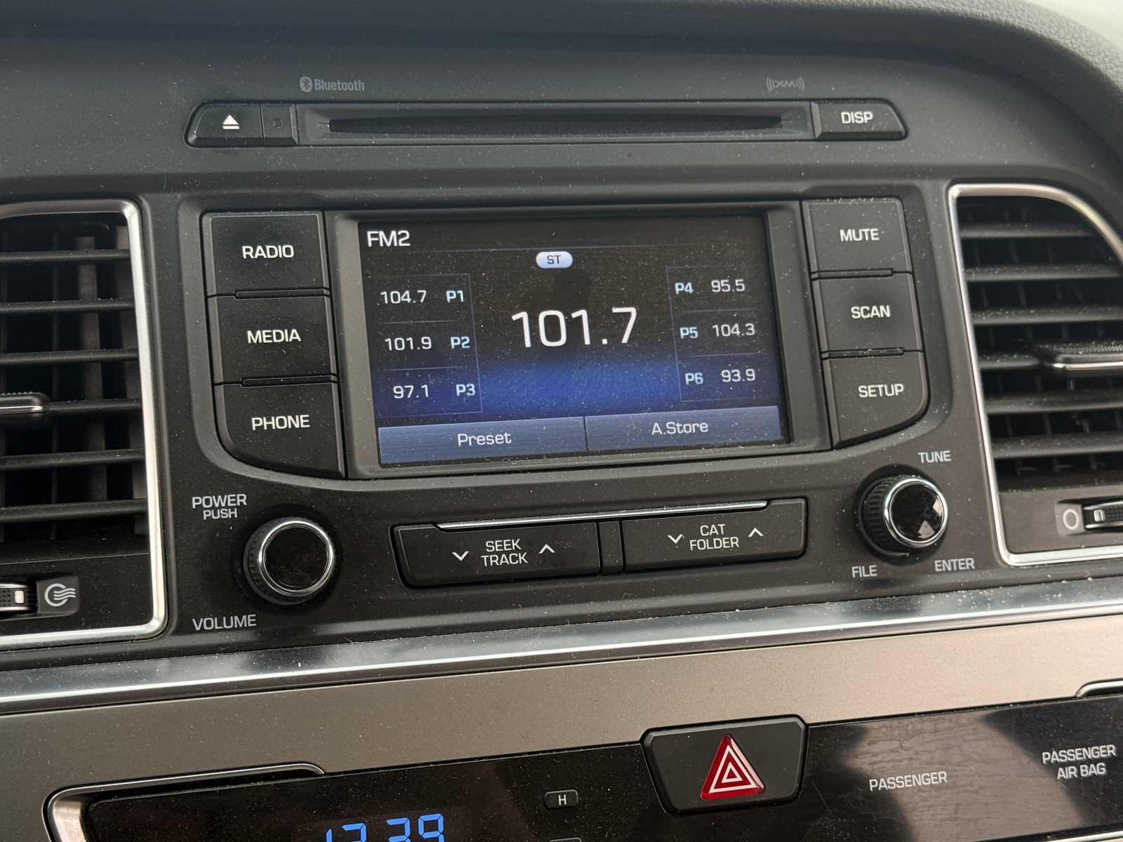 Thumbnail: 2015 Hyundai Sonata - 4