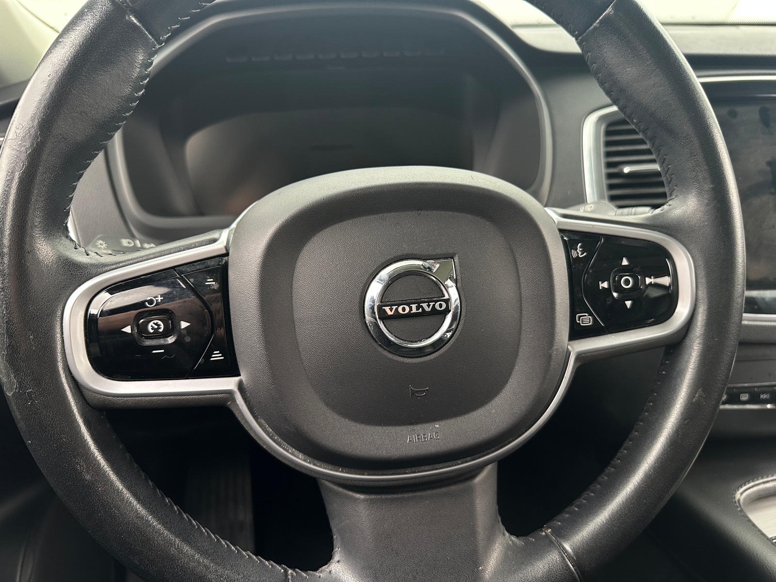 Thumbnail: 2021 Volvo XC90 - 4