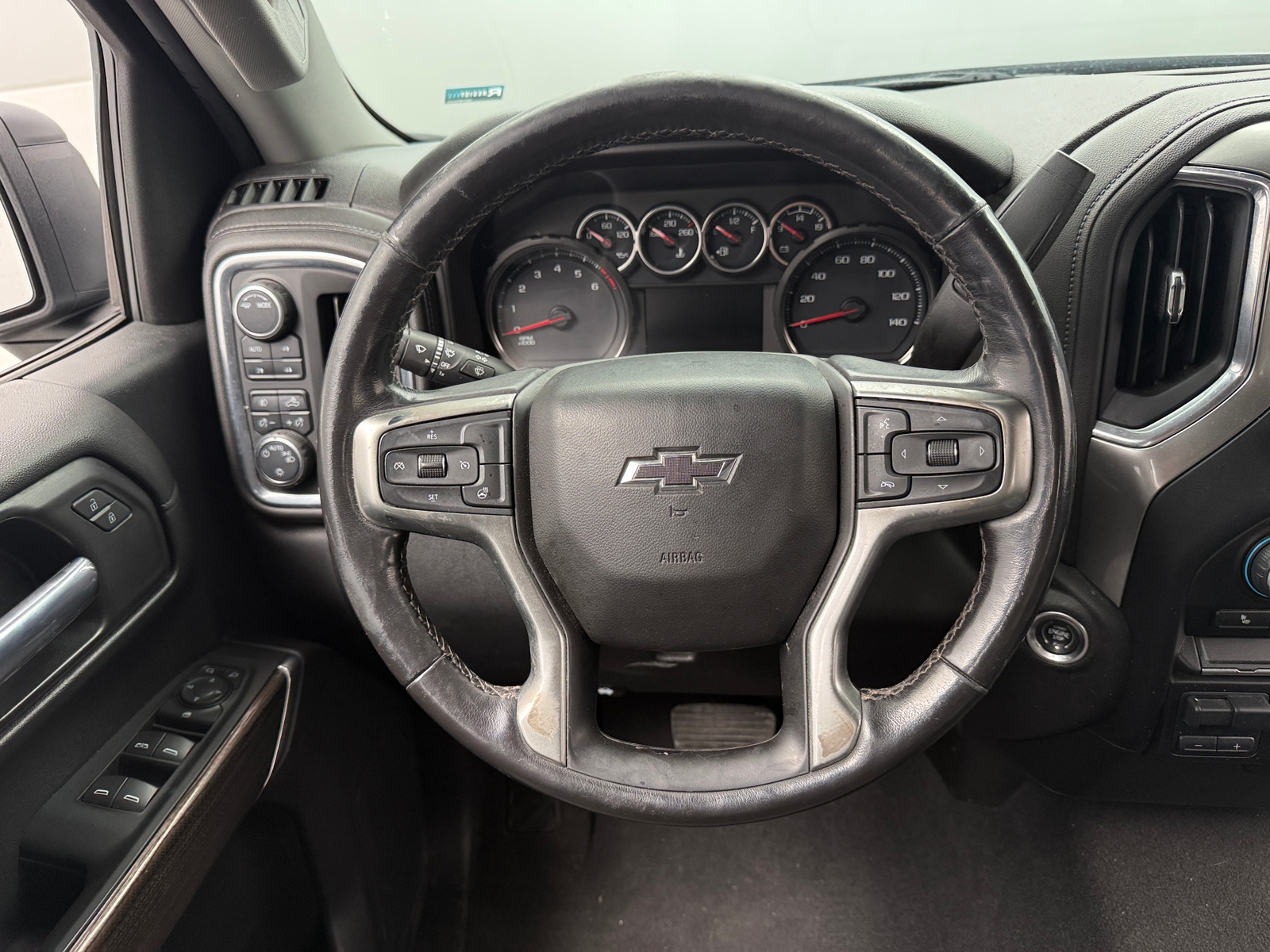 Thumbnail: 2021 Chevrolet Silverado 1500 - 5
