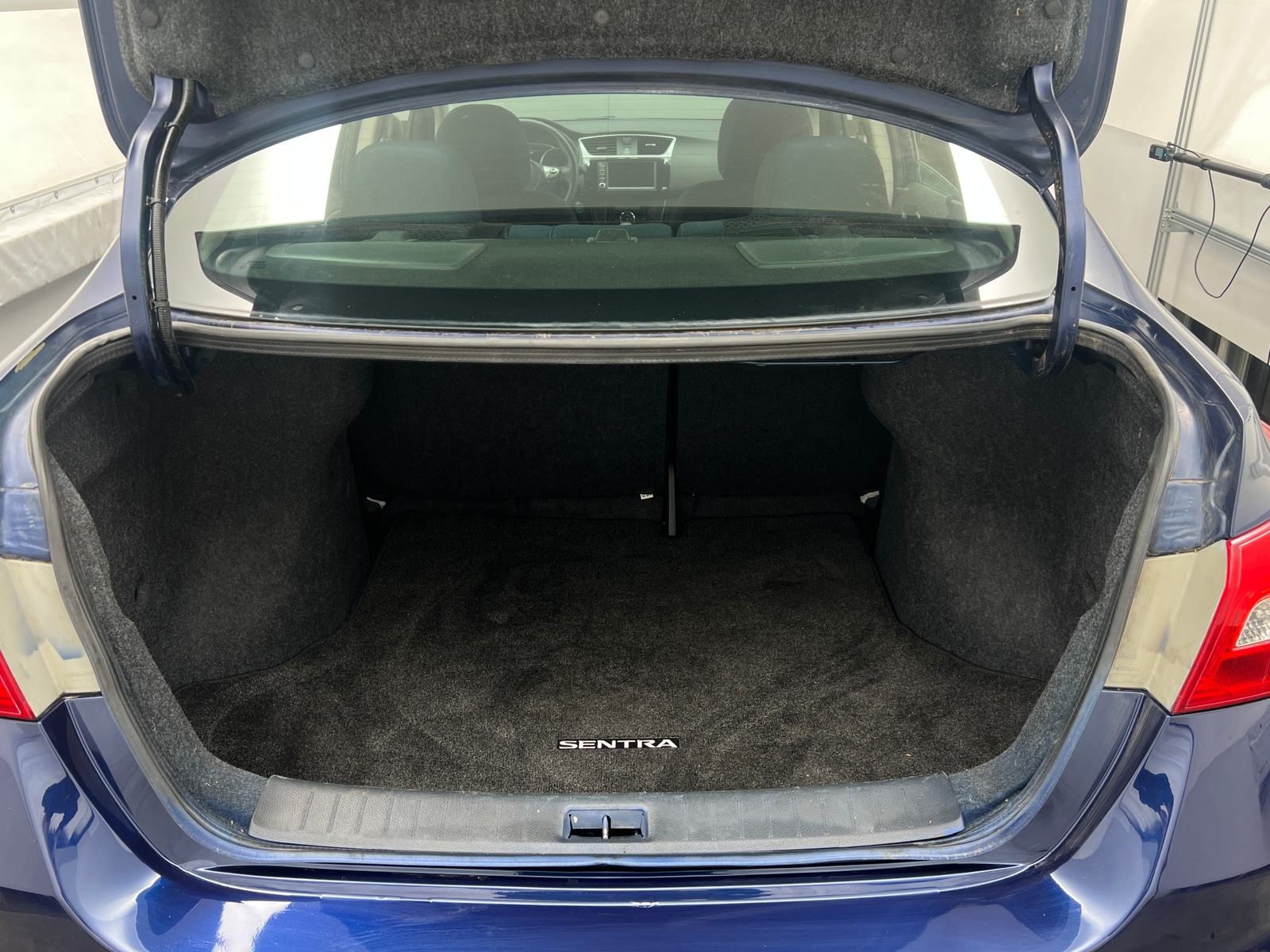 Thumbnail: 2019 Nissan Sentra - 7