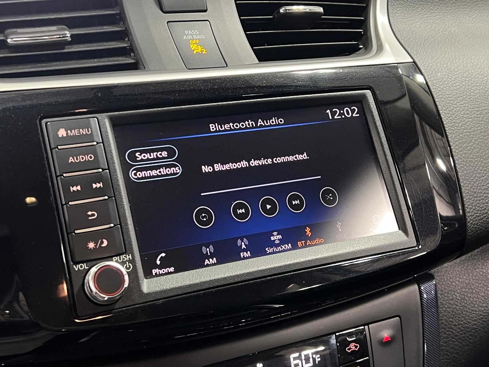 Thumbnail: 2019 Nissan Sentra - 4