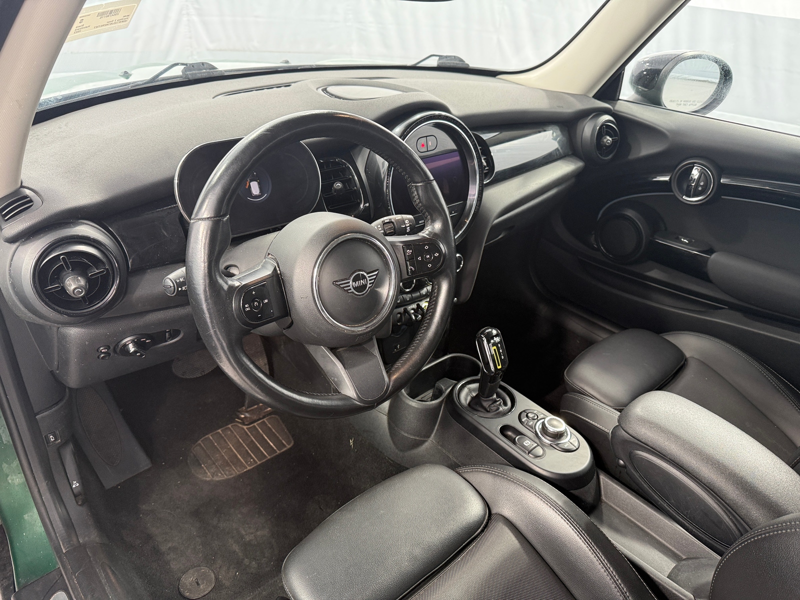 Thumbnail: 2022 MINI Cooper Hardtop - 2