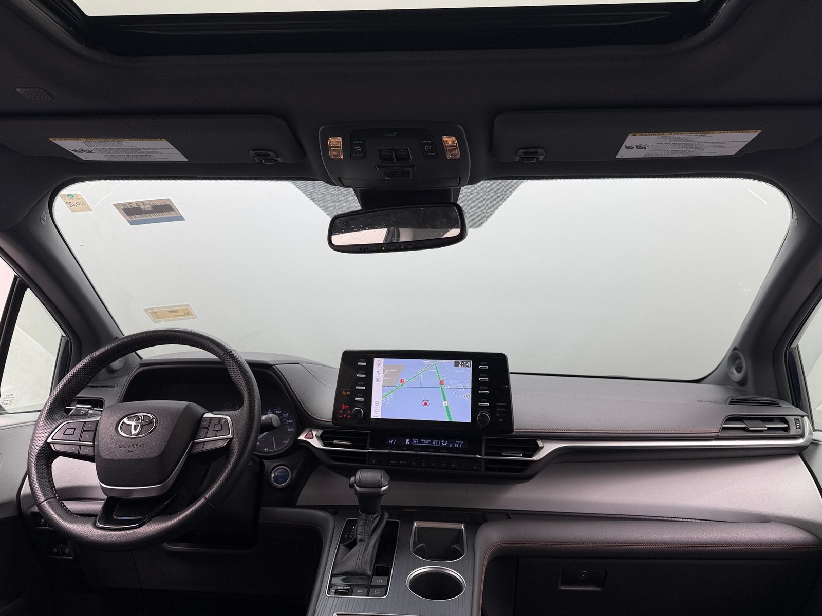 Thumbnail: 2022 Toyota Sienna - 2