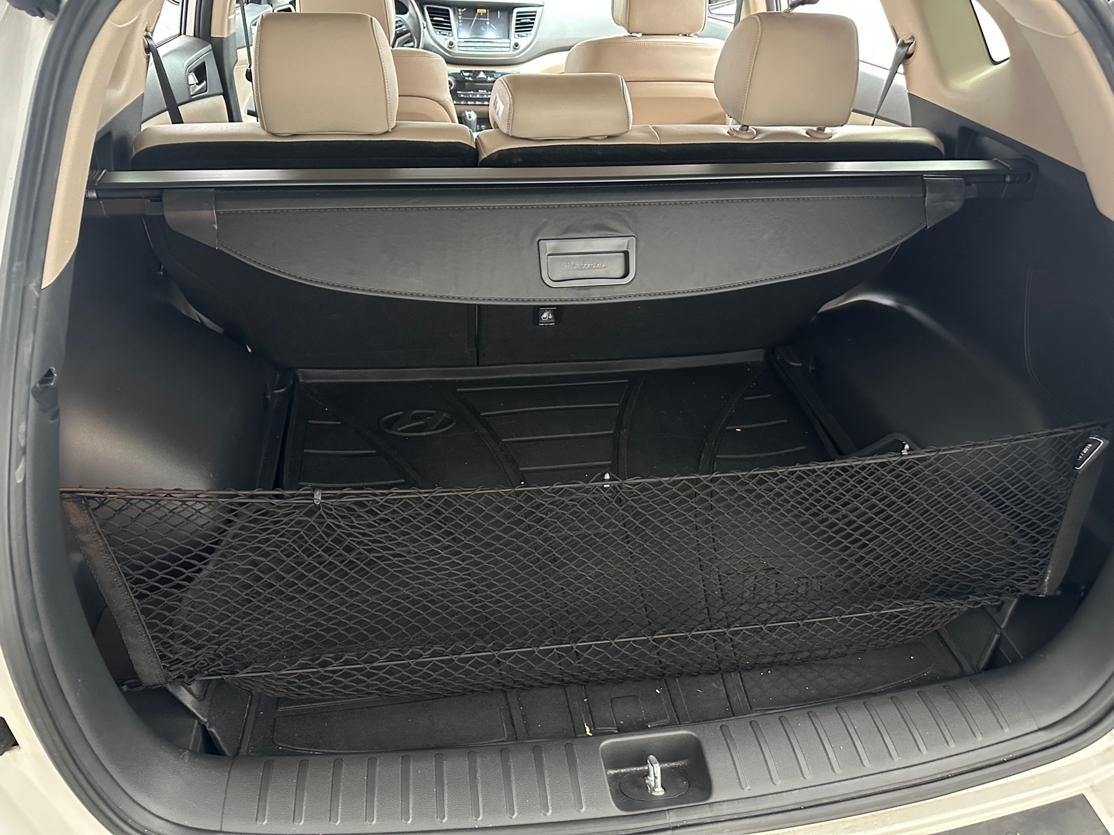 Thumbnail: 2016 Hyundai Tucson - 6