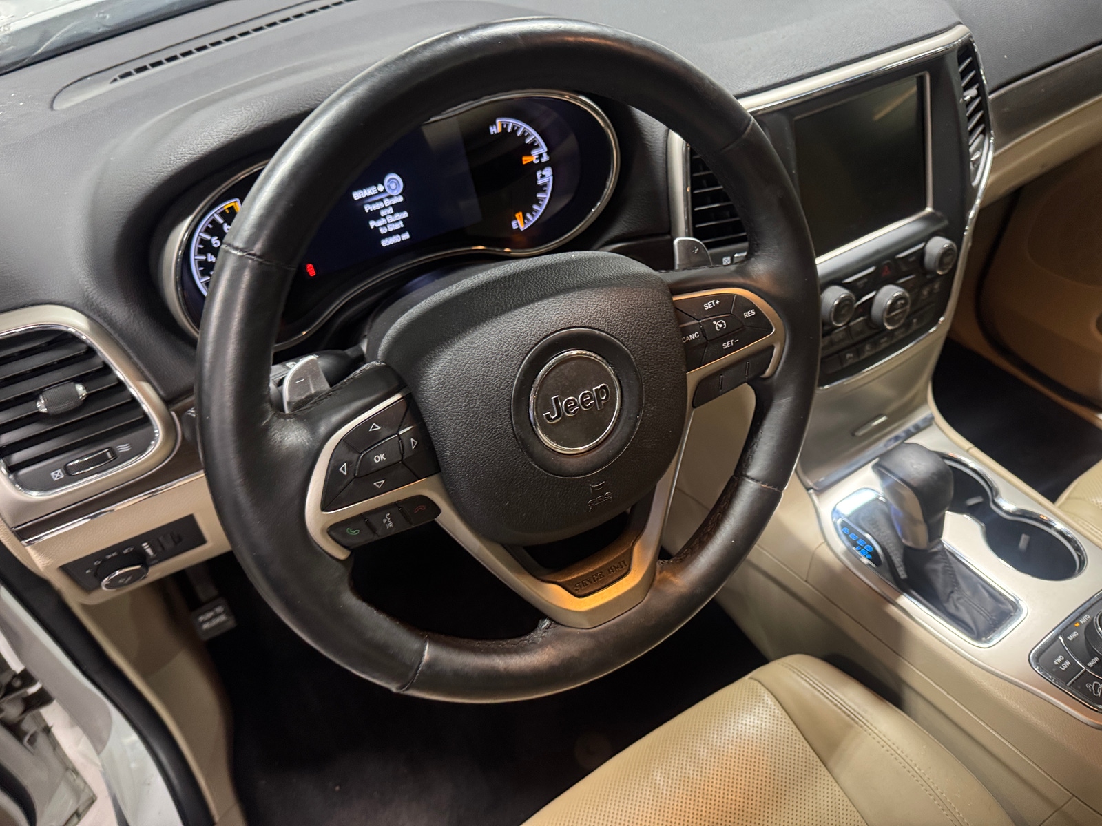 Thumbnail: 2017 Jeep Grand Cherokee - 5