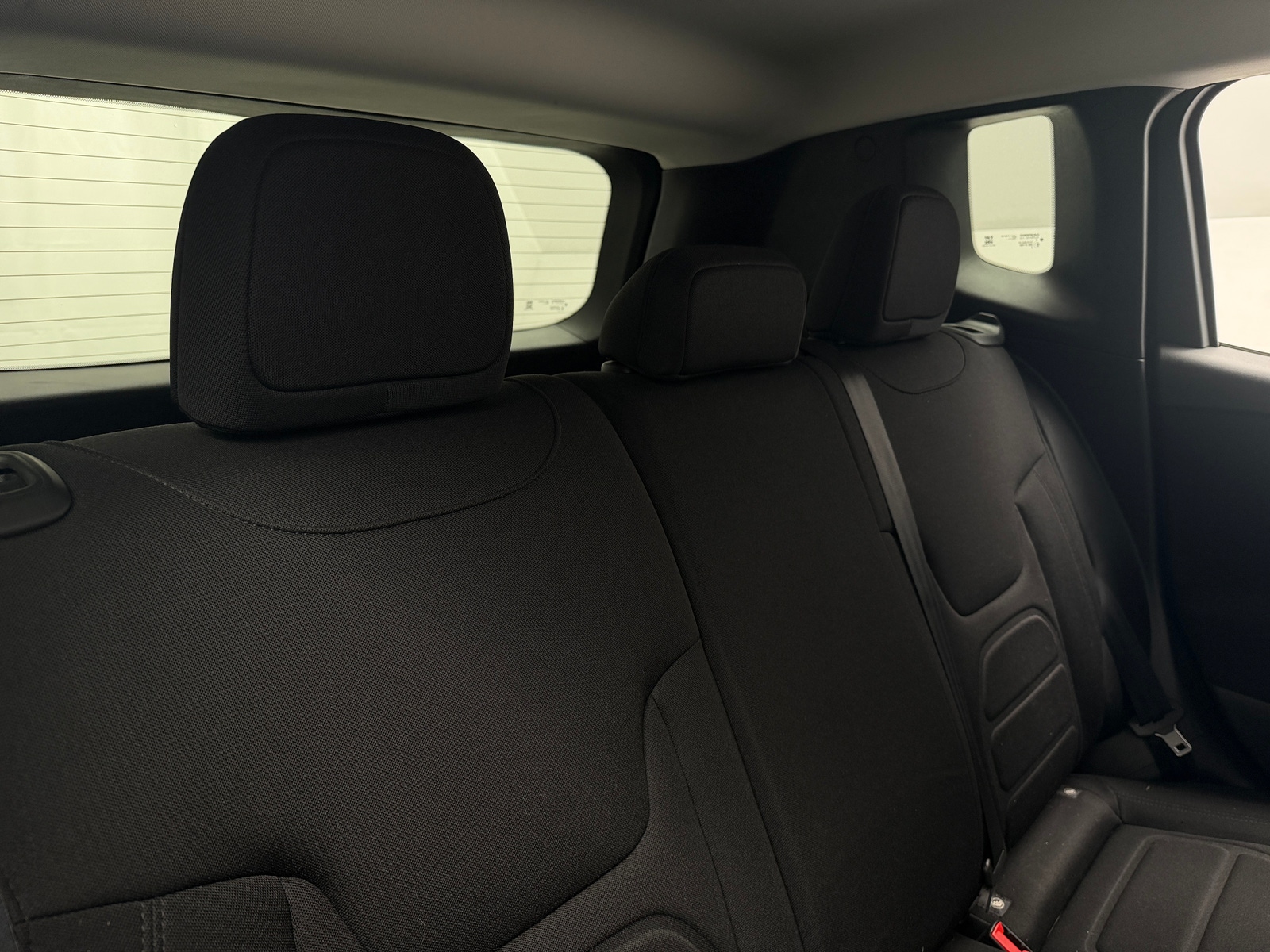 Thumbnail: 2021 Jeep Renegade - 6